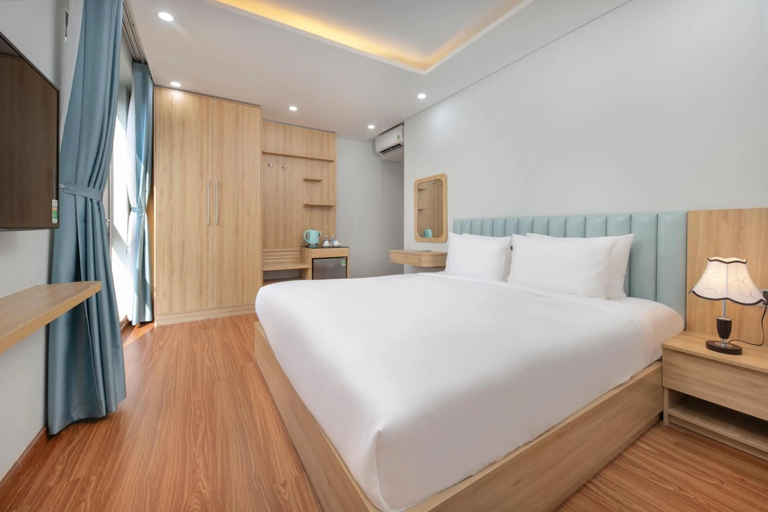 Bedroom, Bed in Hummer Hotel & Apartment Da Nang Beach