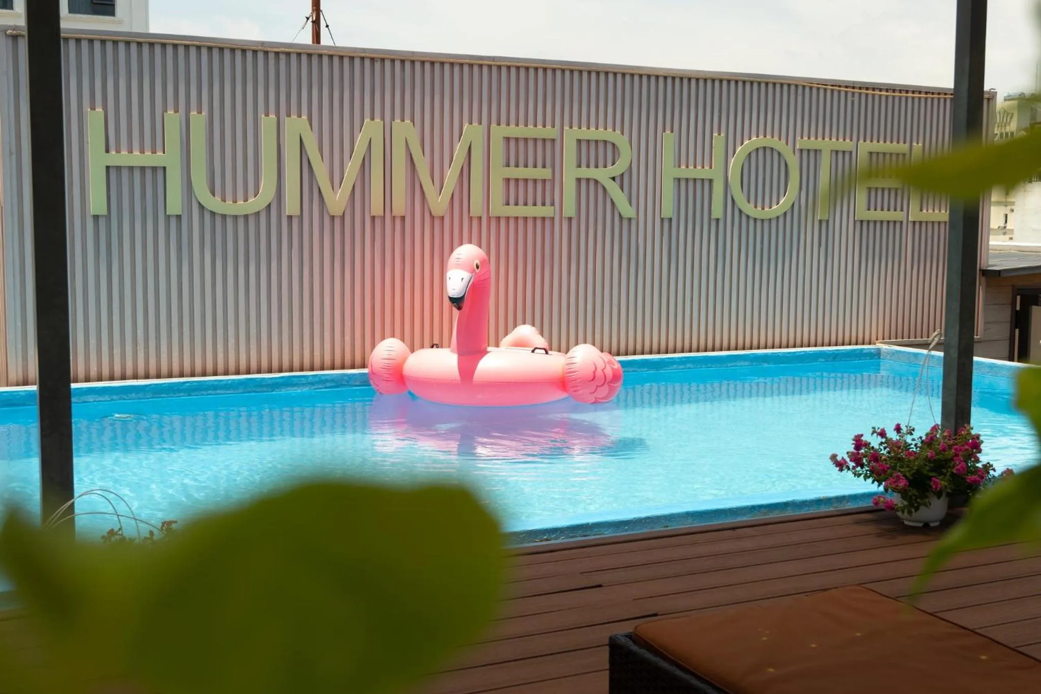Swimming pool in Hummer Hotel & Apartment Da Nang Beach