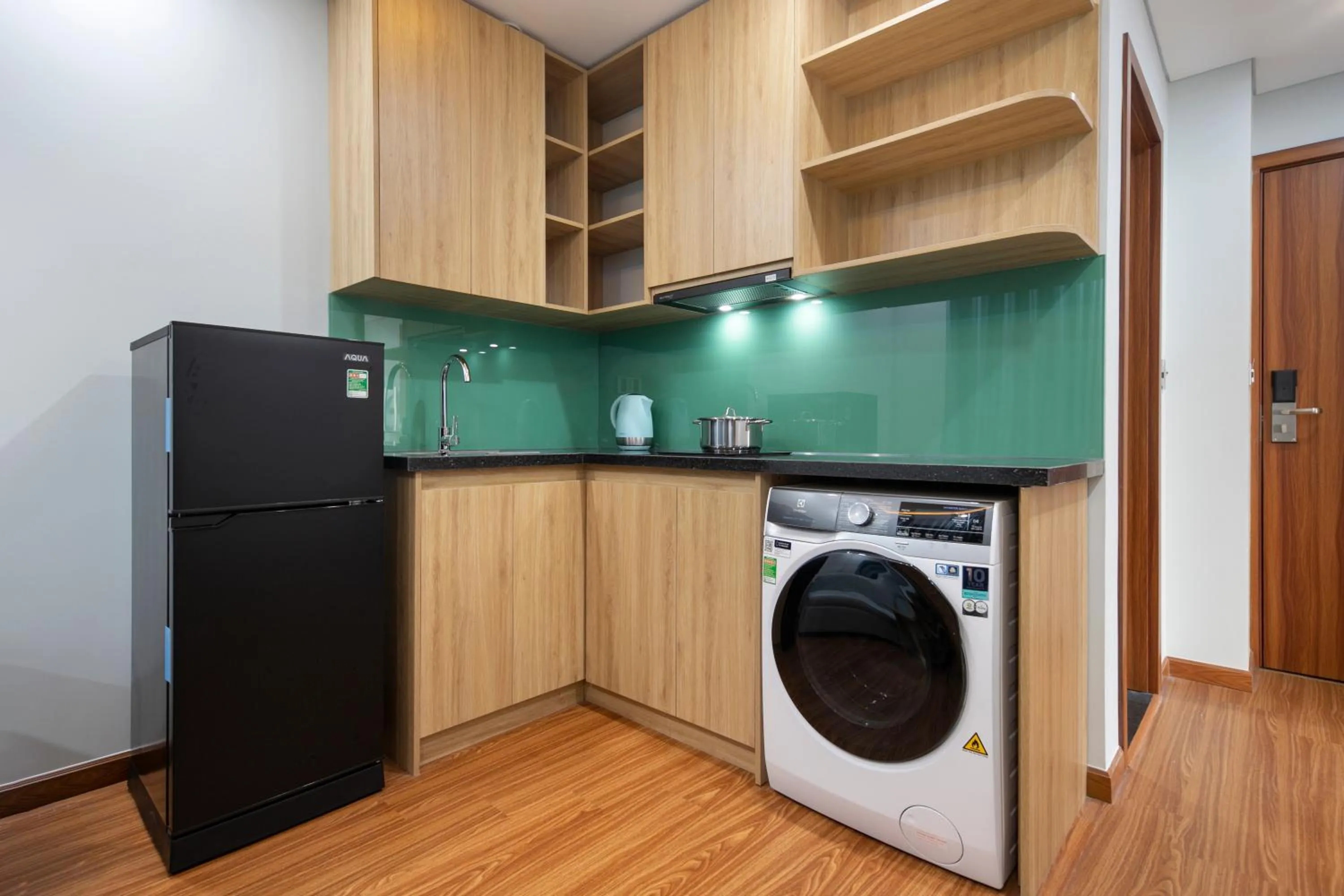 Balcony/Terrace in Hummer Hotel & Apartment Da Nang Beach