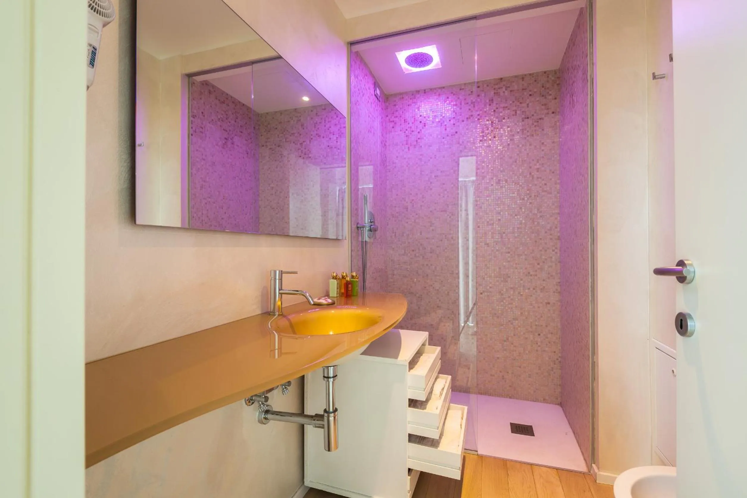 Bathroom in Hotel Ca' Di Valle