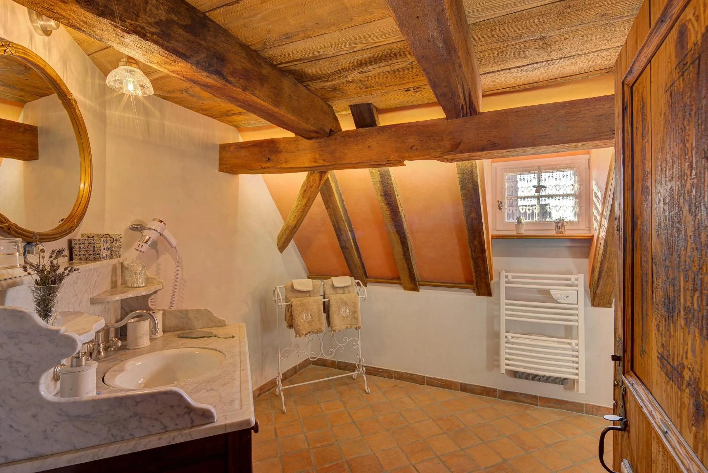 Bathroom in Au Fil du Temps