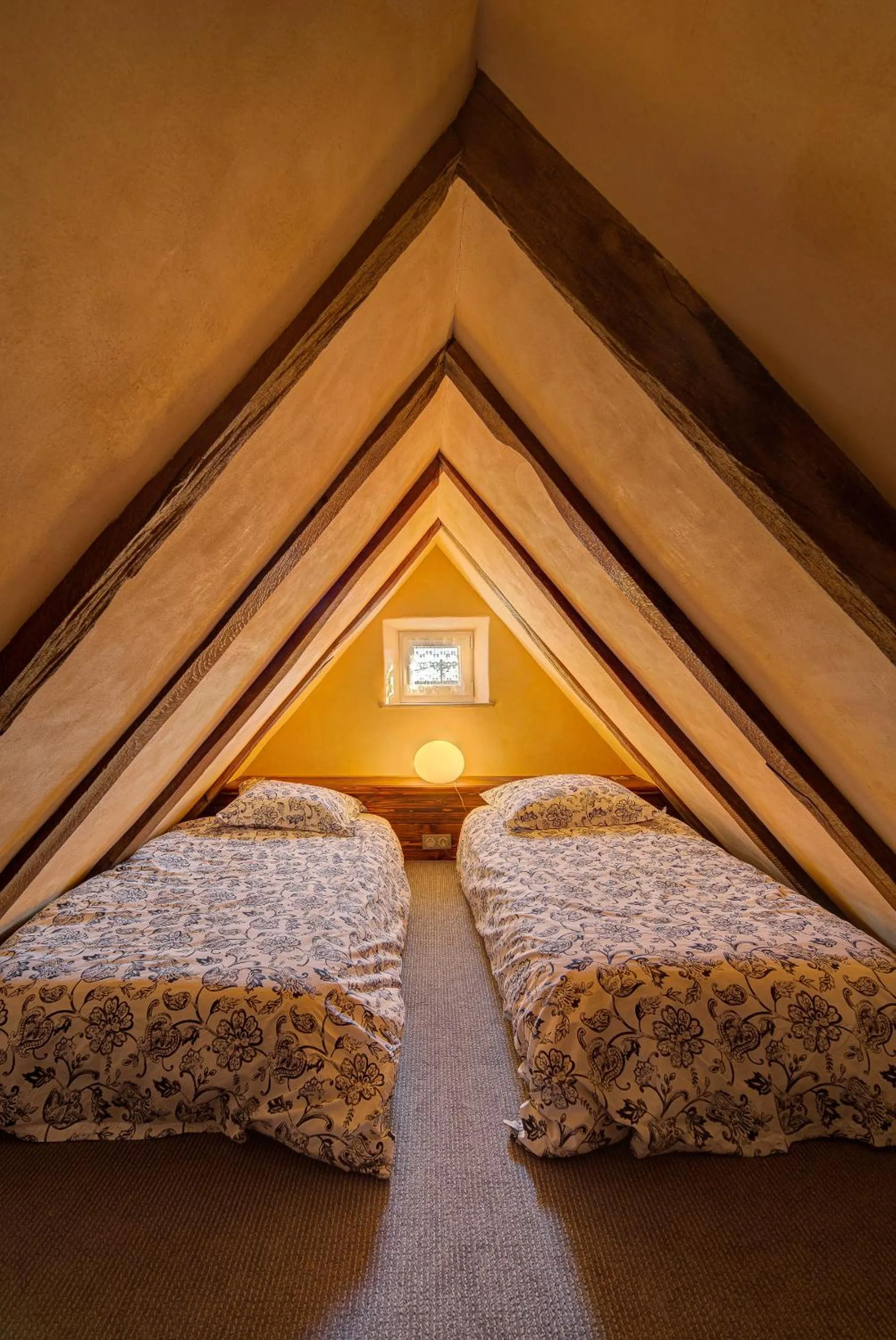 Bed in Au Fil du Temps