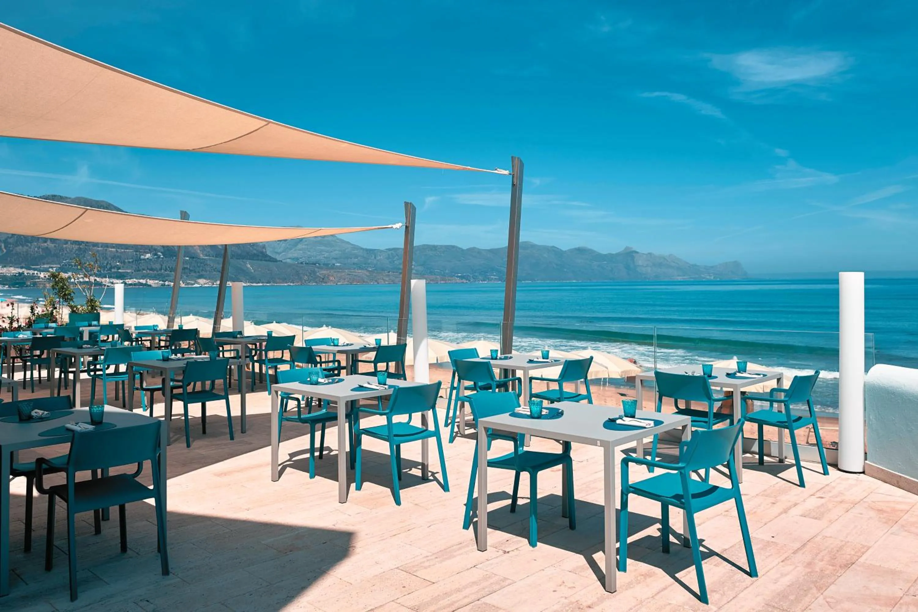 Restaurant/places to eat in Hotel La Battigia