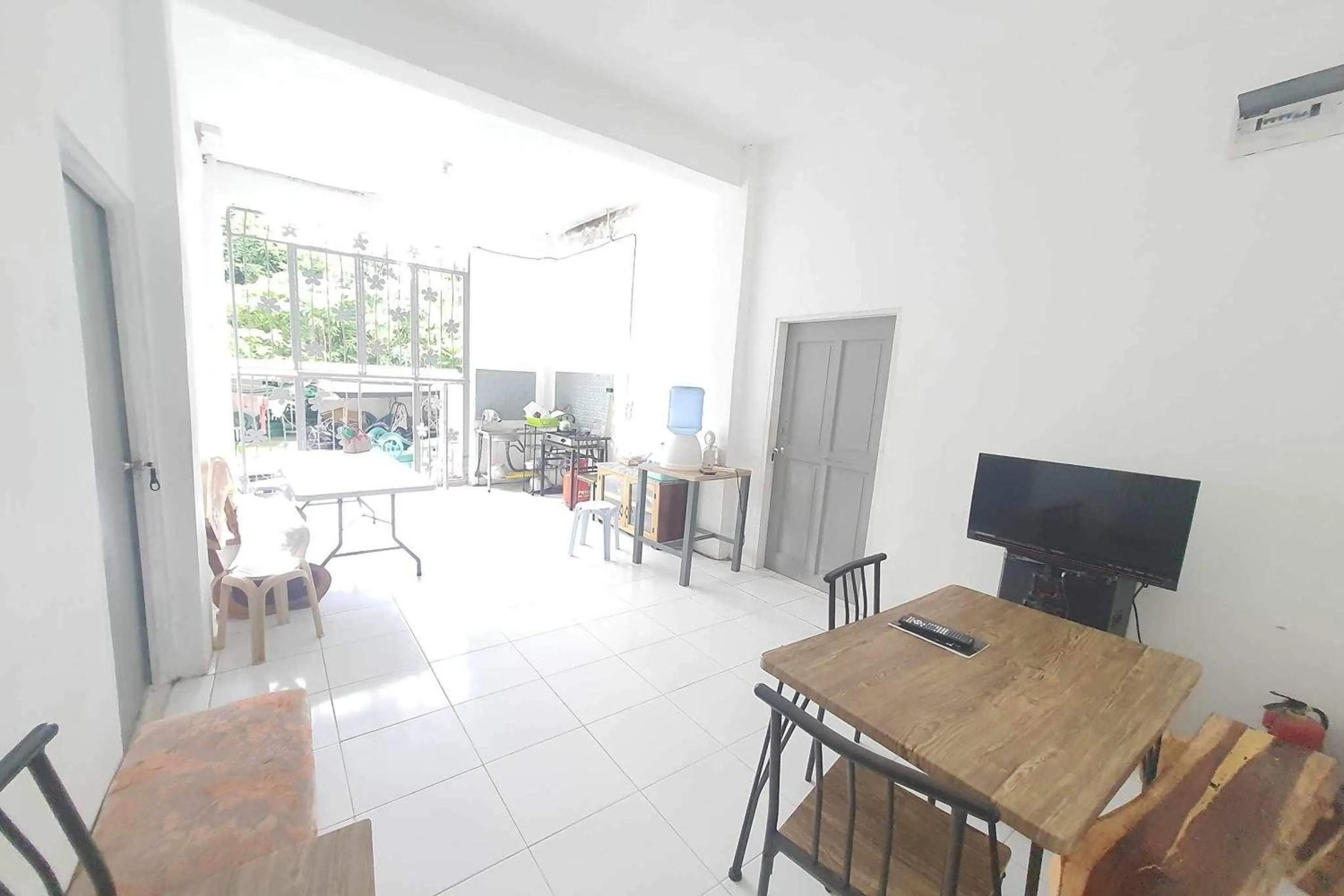 Lobby or reception in Bohol Transient Lruy near Panglao Beach