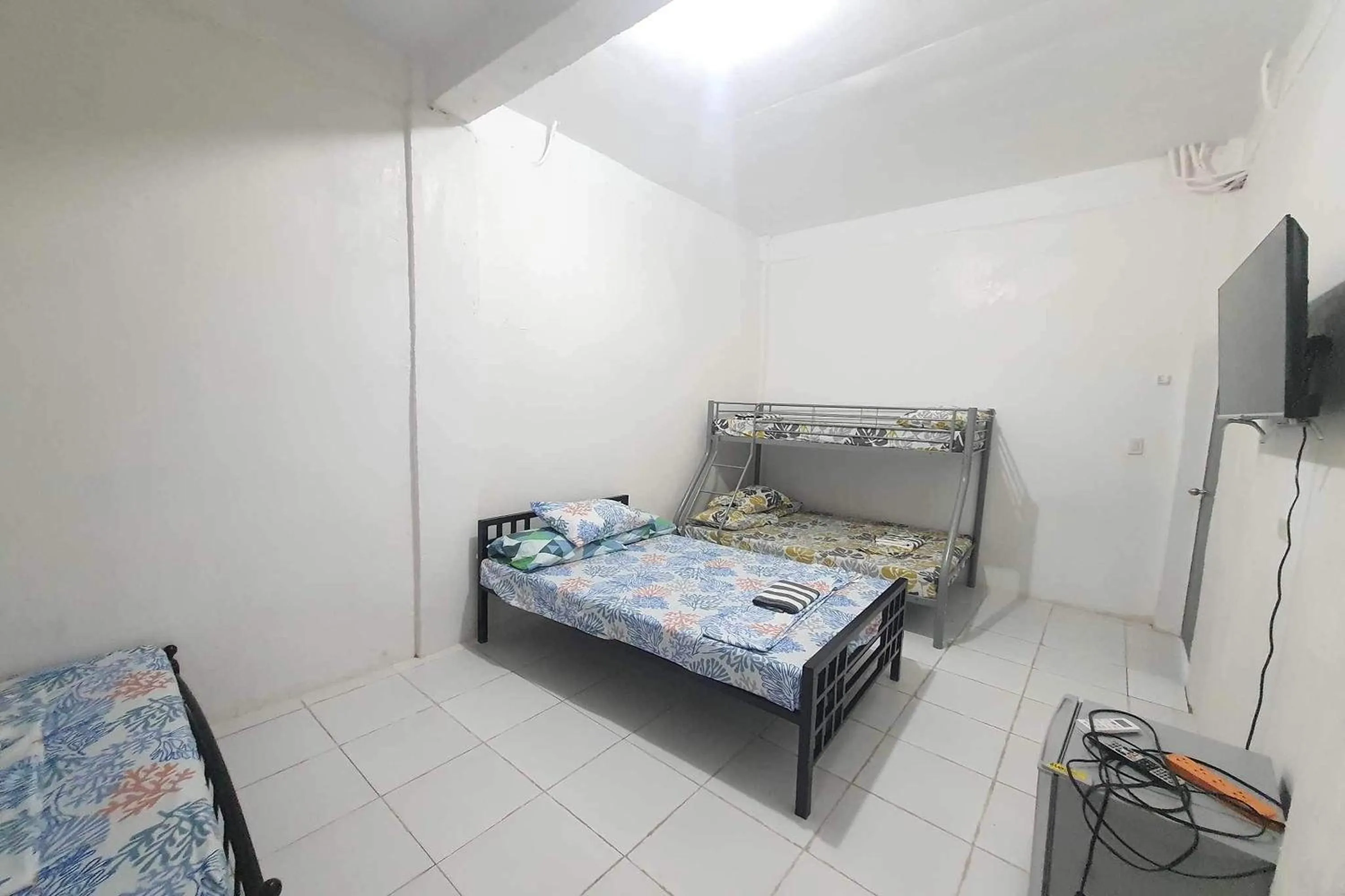 Bedroom, Bed in Bohol Transient Lruy near Panglao Beach