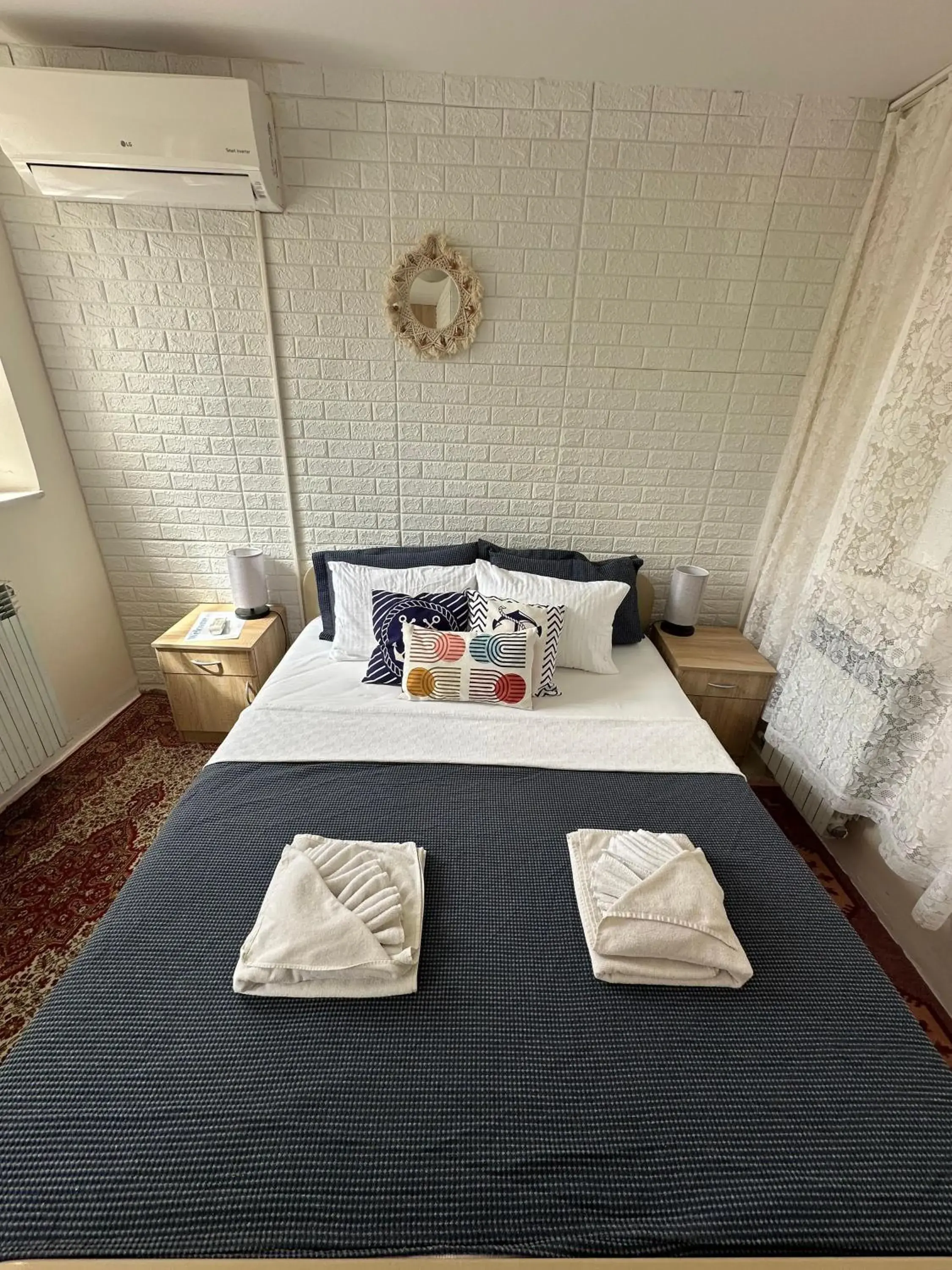 Deluxe Double Room in Beatrix Suites Deluxe Double Room in Beatrix Suites