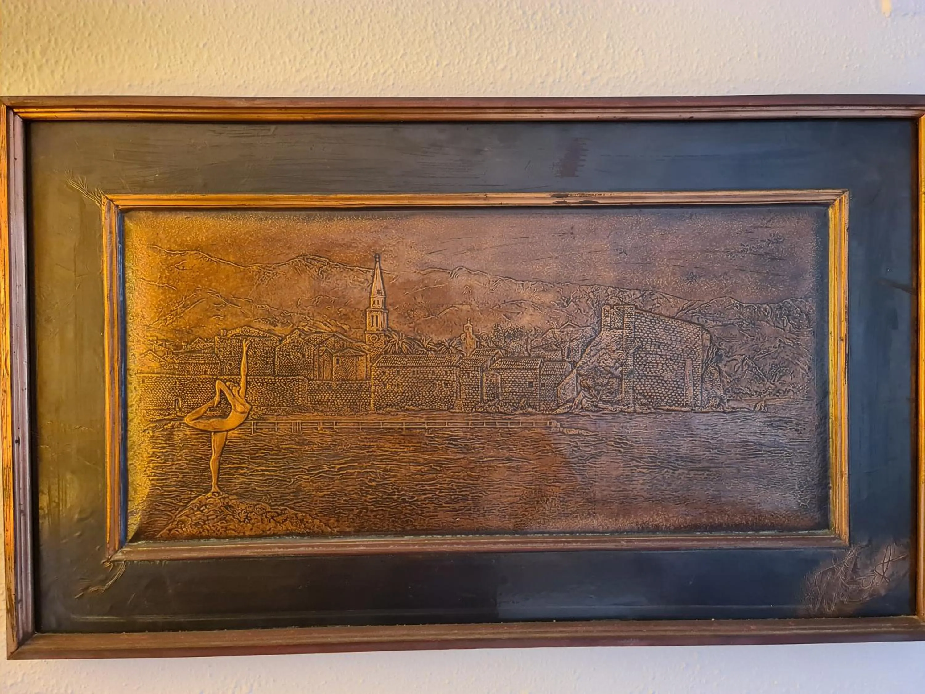 Decorative detail in Beatrix Suites