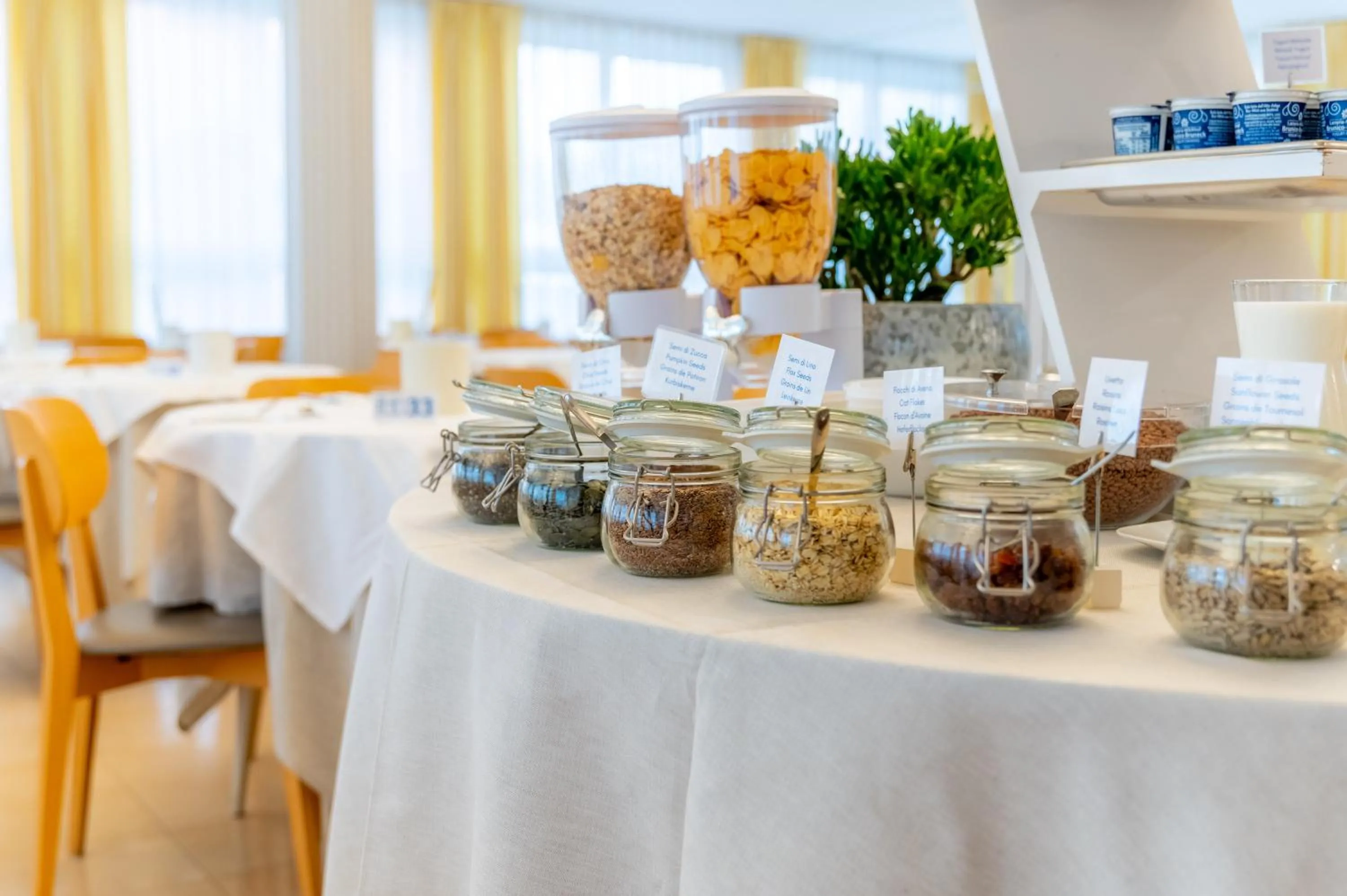 Food and drinks in Hotel Doria