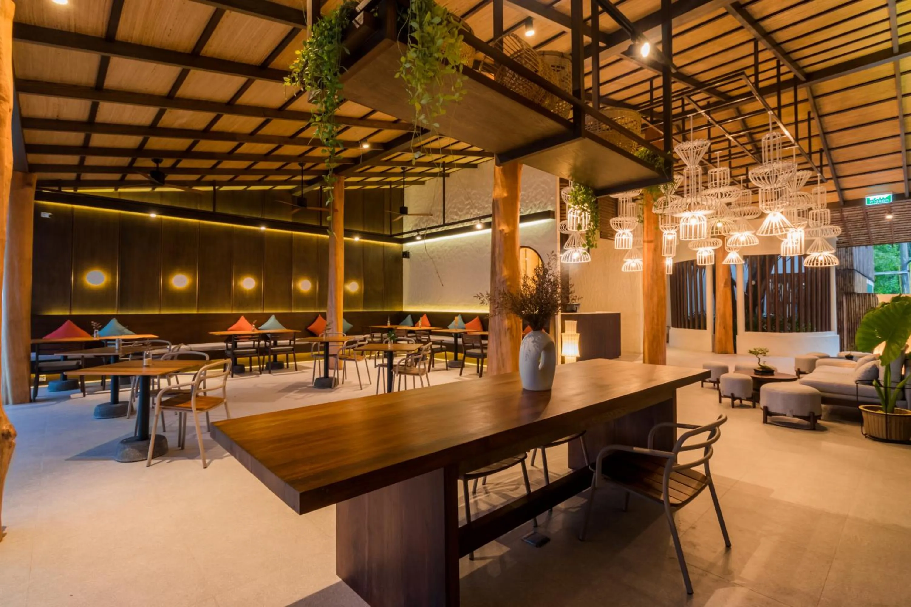 Restaurant/places to eat in The Flow Samui Beach Resort