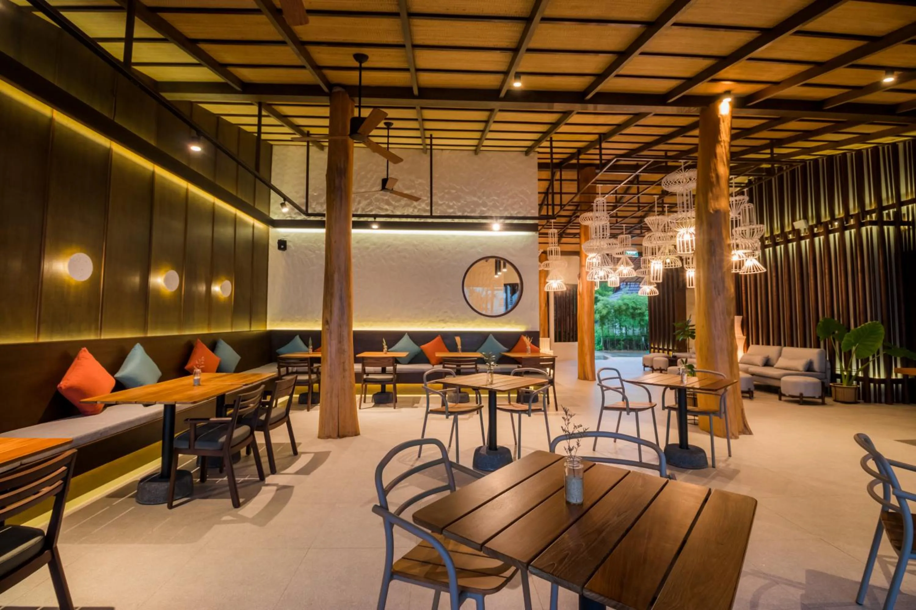 Restaurant/places to eat in The Flow Samui Beach Resort