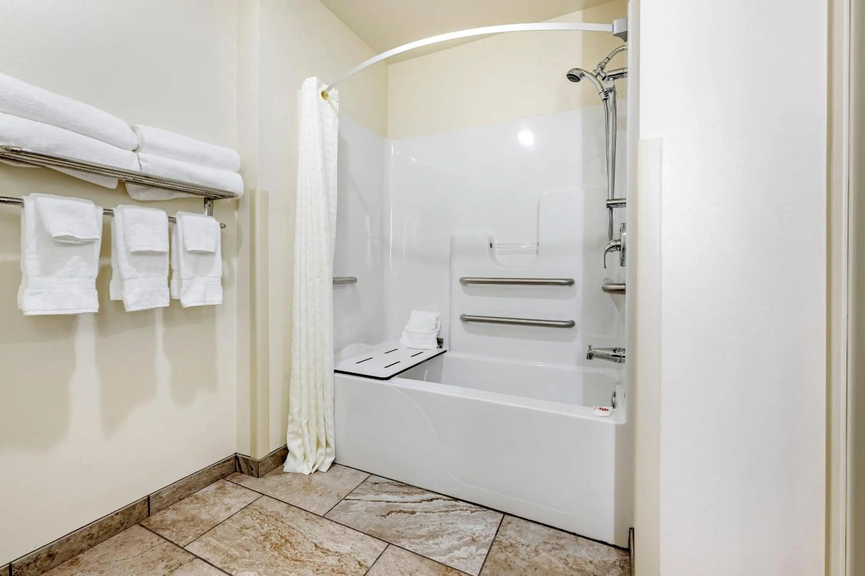 Bedroom in Comfort Inn & Suites Medina