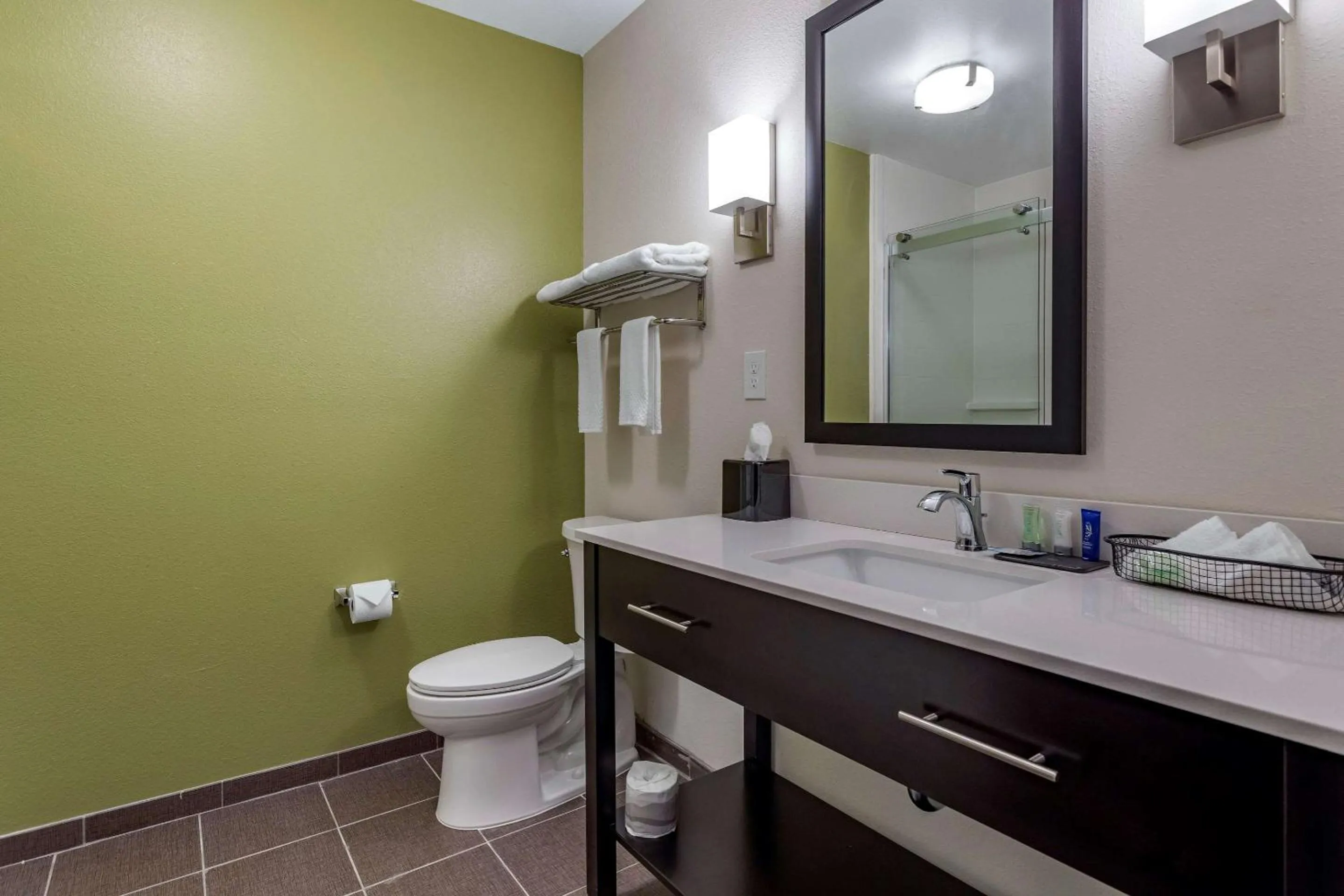 Bedroom in Sleep Inn & Suites Crosby