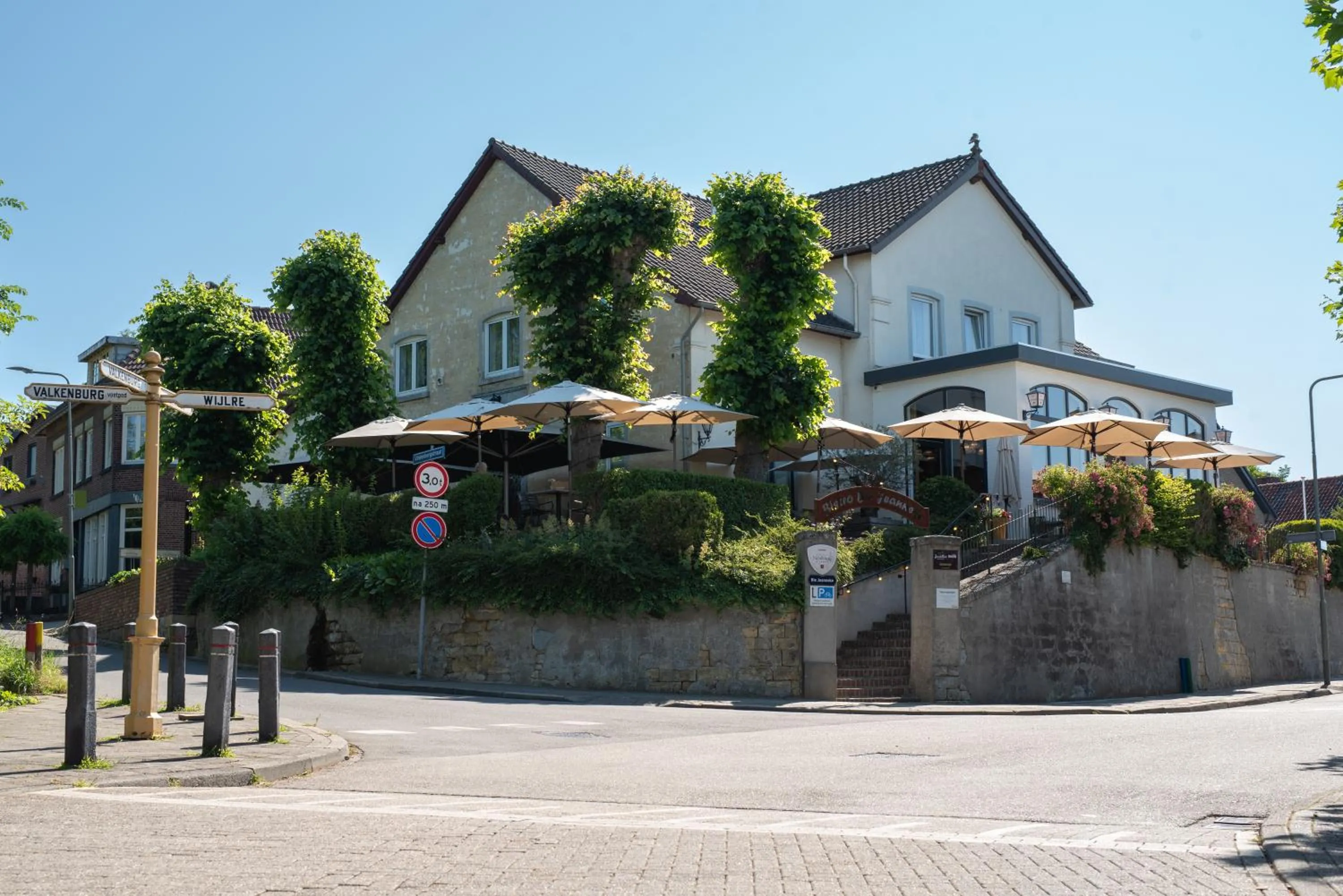 Property building in Jeanneke Bosch