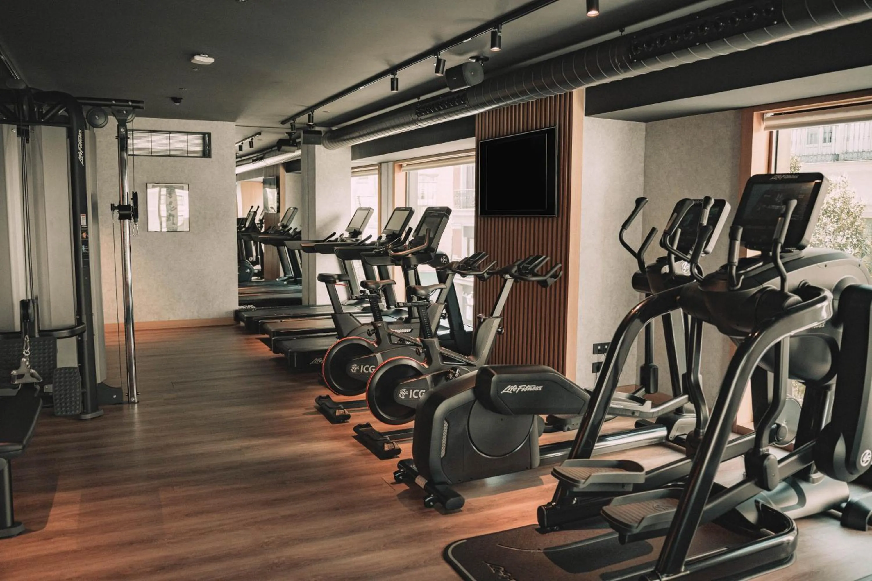 Fitness centre/facilities in Thompson Madrid, by Hyatt