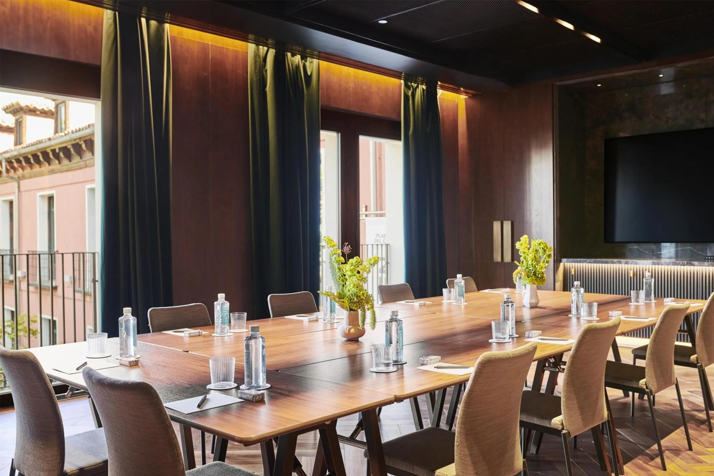 Meeting/conference room in Thompson Madrid, by Hyatt