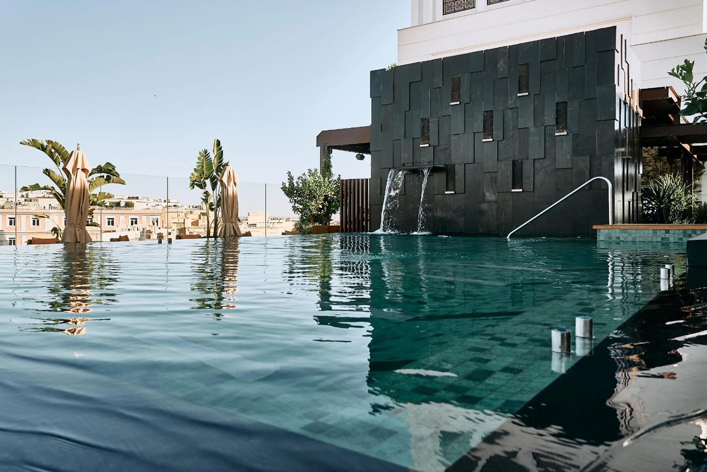 Swimming pool in Thompson Madrid, by Hyatt