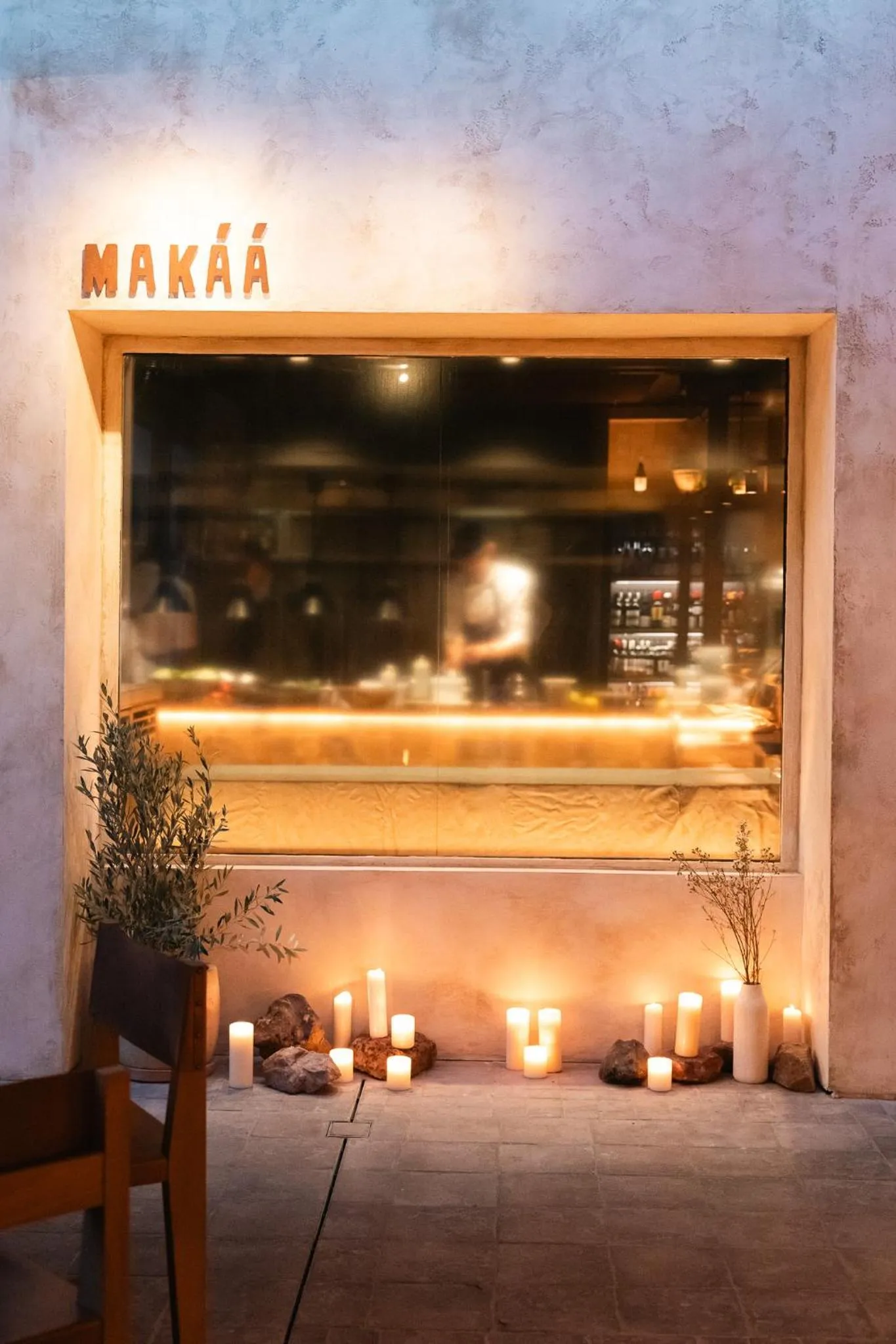 Restaurant/places to eat in Thompson Madrid, by Hyatt