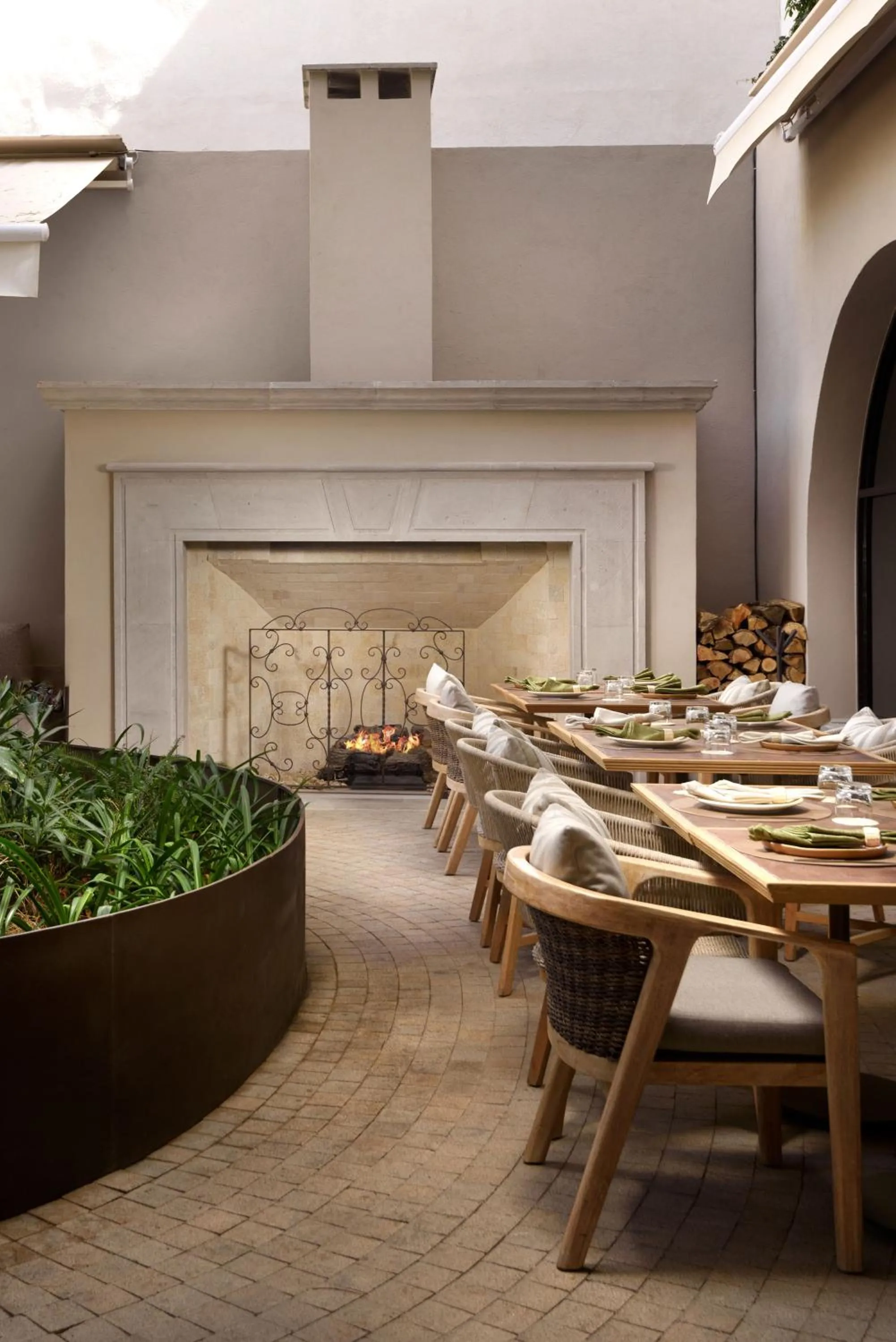 Restaurant/places to eat in NUMU Boutique Hotel, The Unbound Collection by Hyatt