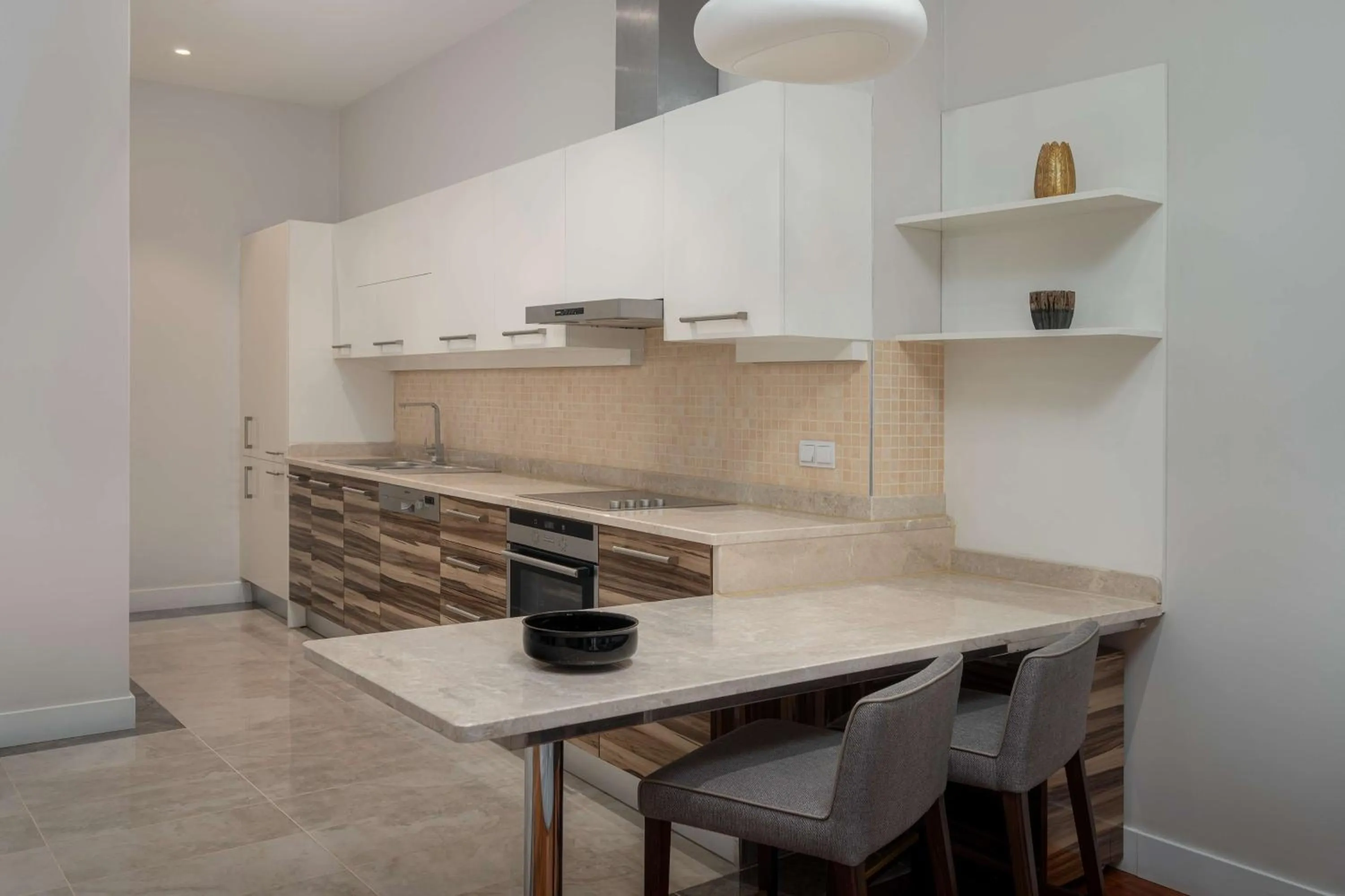 Kitchen or kitchenette in Radisson Hotel & Residences Erbil