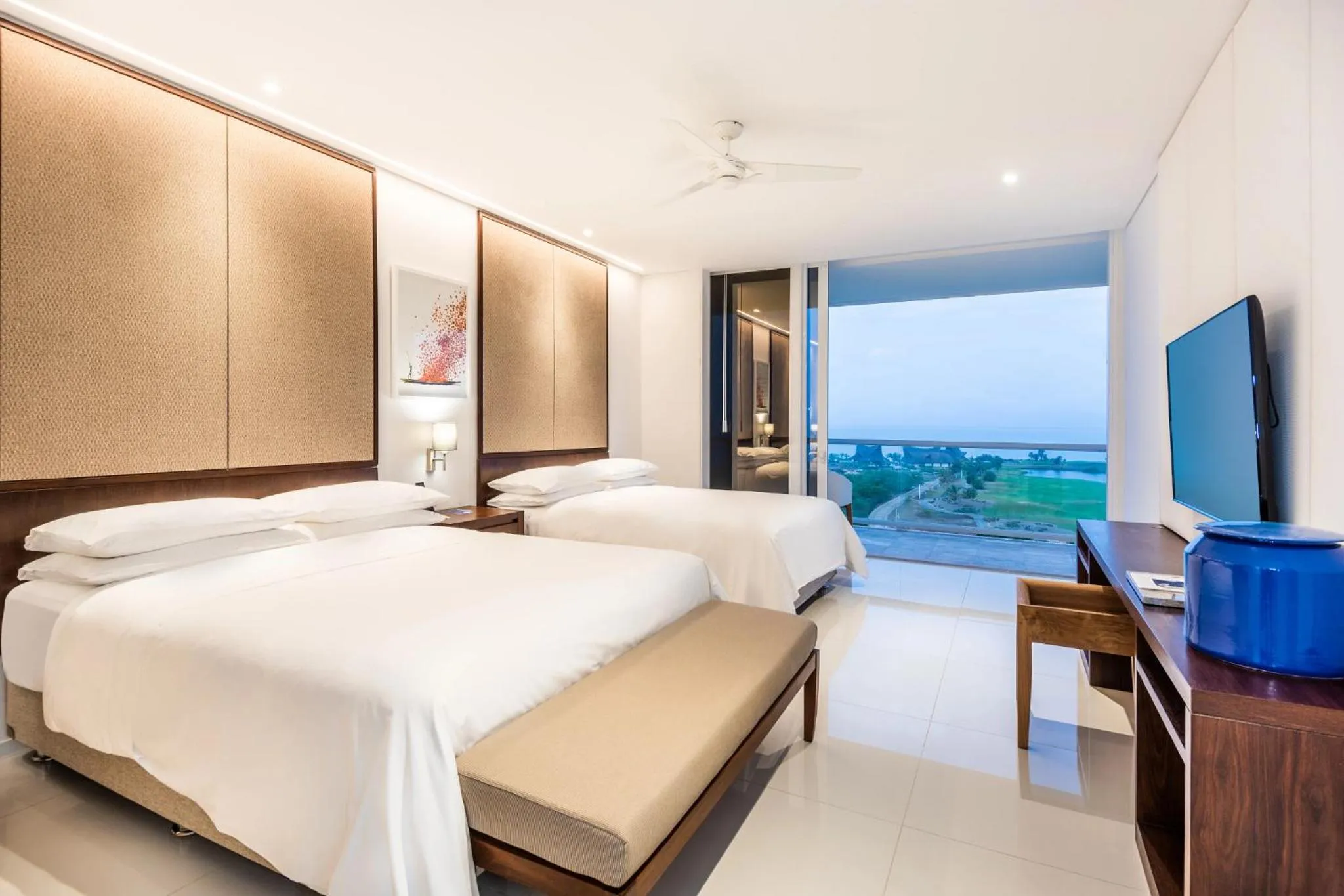 Photo of the whole room, Bed in Dreams Karibana Cartagena Golf & Spa Resort