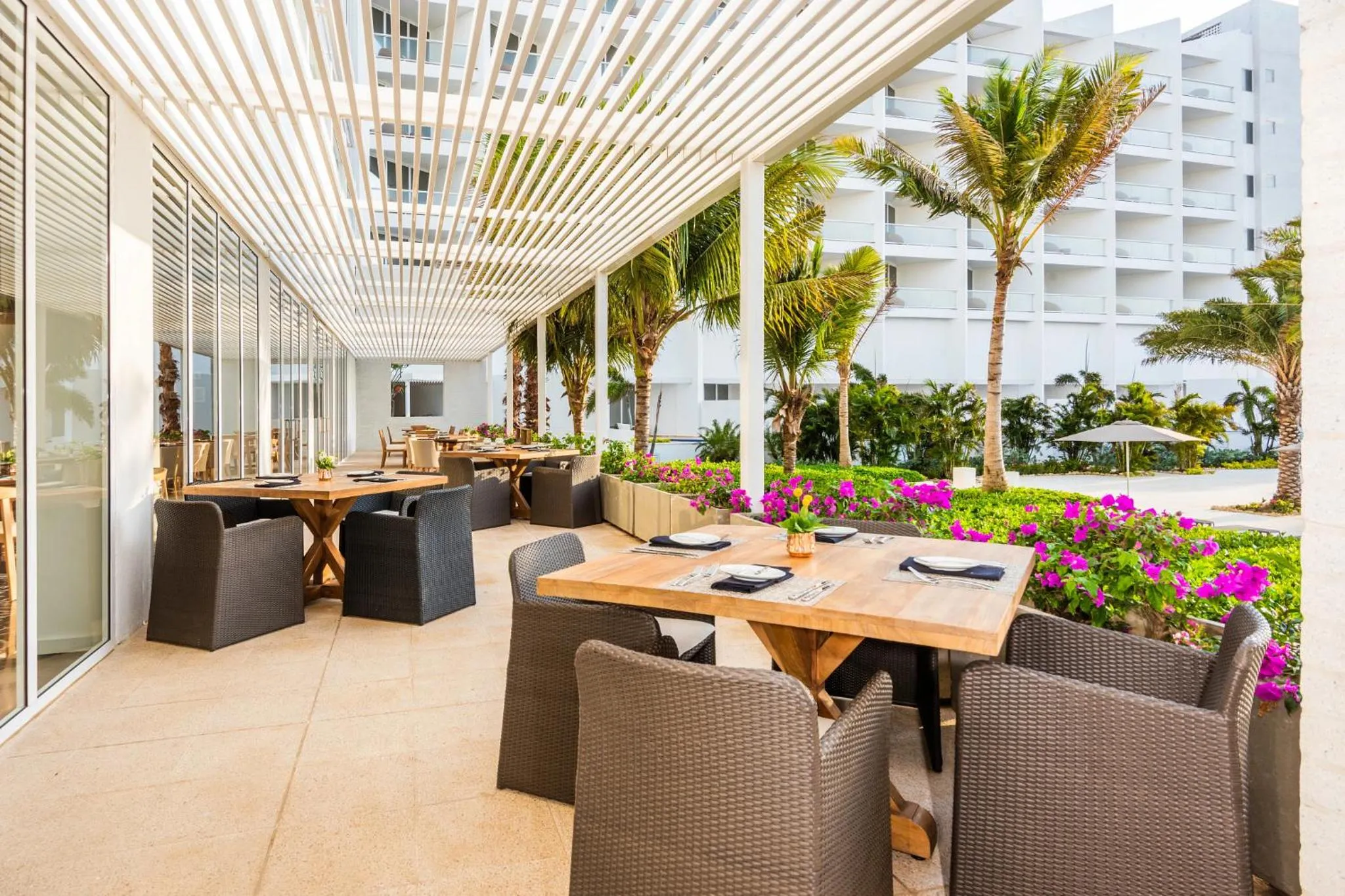 Restaurant/places to eat in Dreams Karibana Cartagena Golf & Spa Resort