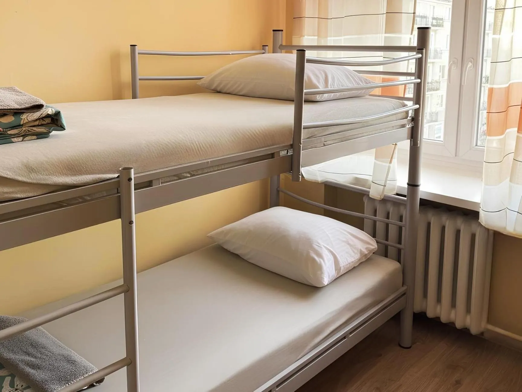 Bed in Hostel Oliwka - Metro Świętokrzyska