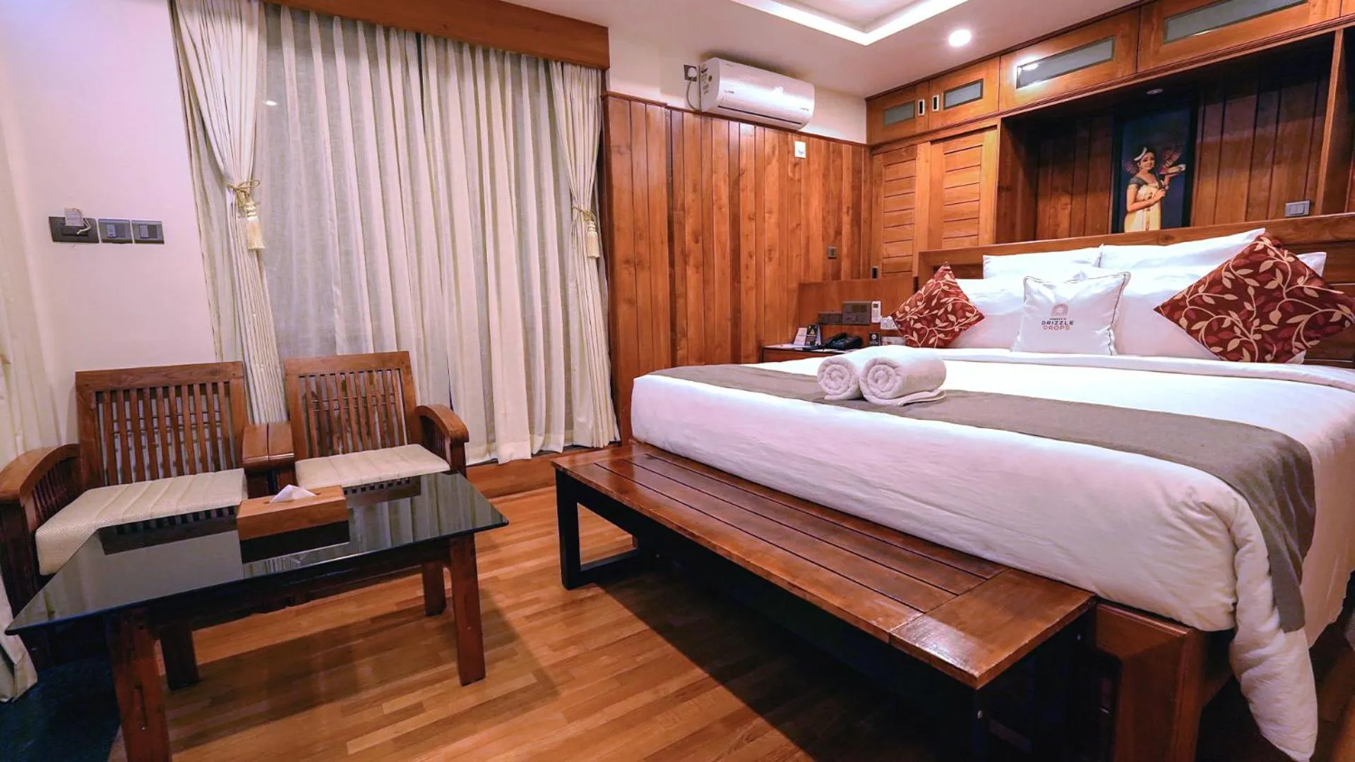 Bed in Chandys Drizzle Drops - Munnar Top Station