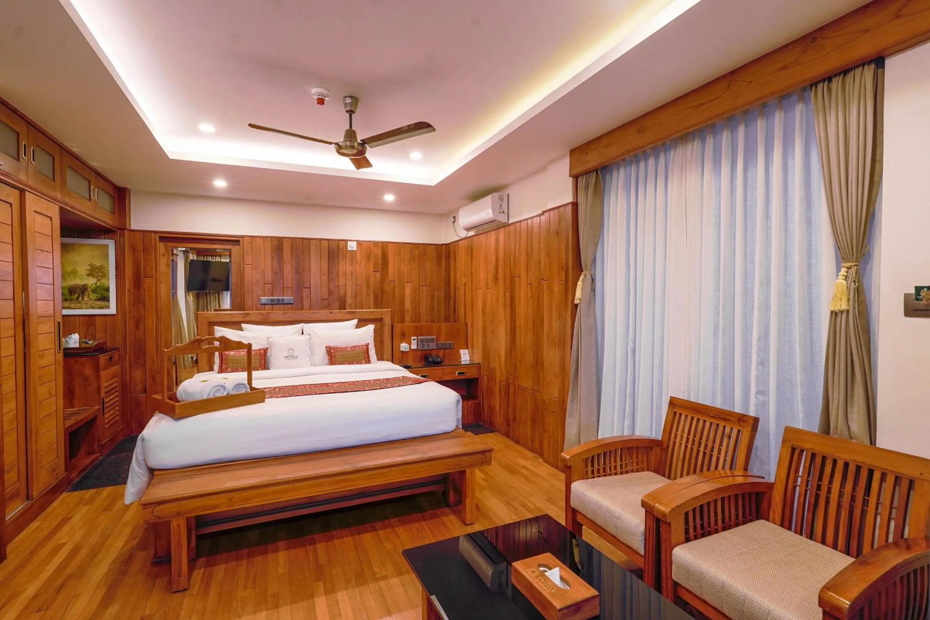 Bedroom, Bed in Chandys Drizzle Drops - Munnar Top Station