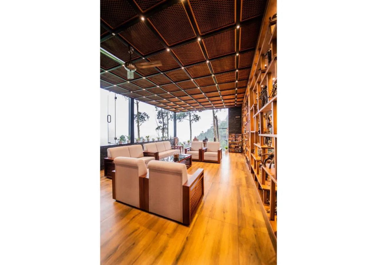 Lobby or reception in Chandys Drizzle Drops - Munnar Top Station