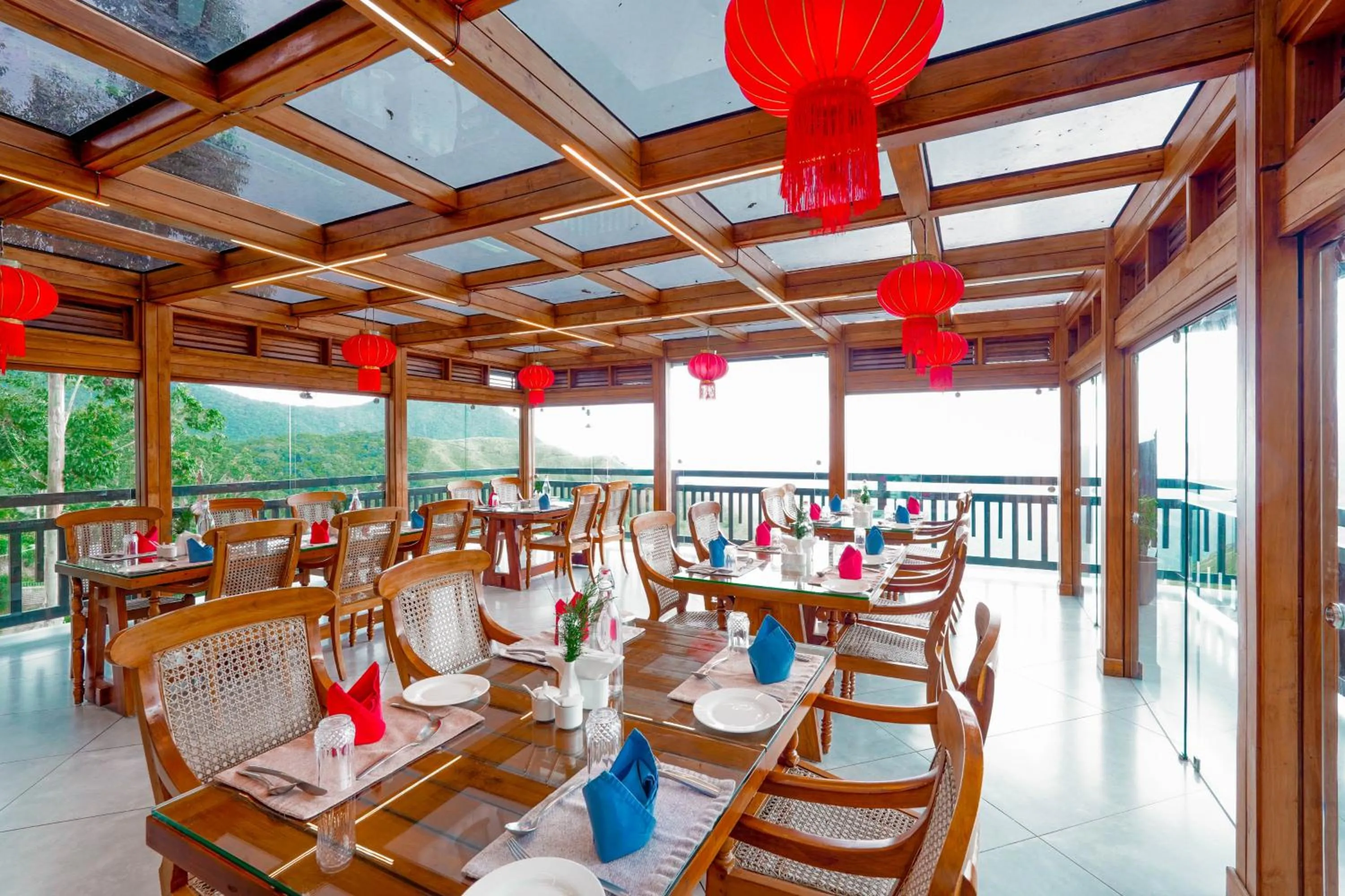 Restaurant/places to eat in Chandys Drizzle Drops - Munnar Top Station