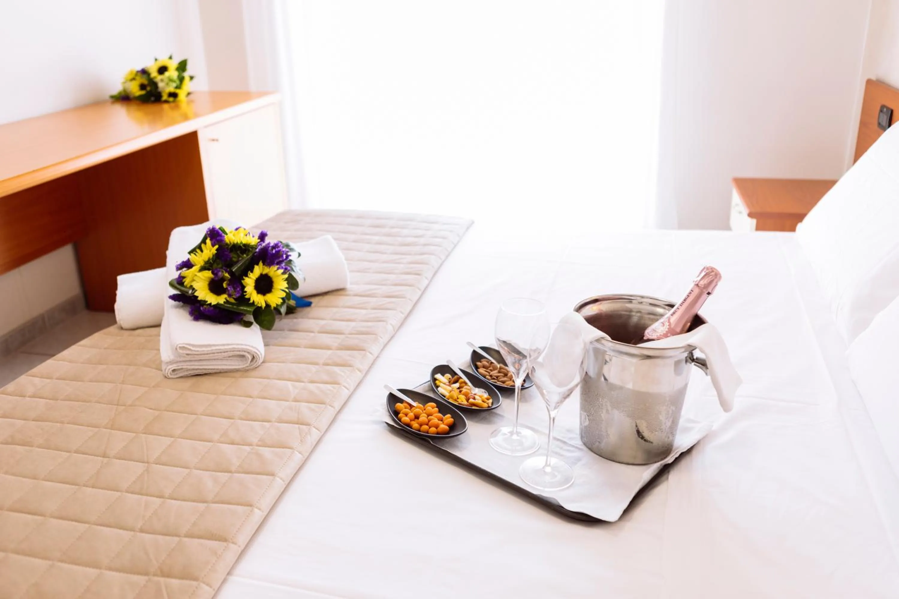 Bed in Hotel Leon - Ristorante Al Cavallino Rosso