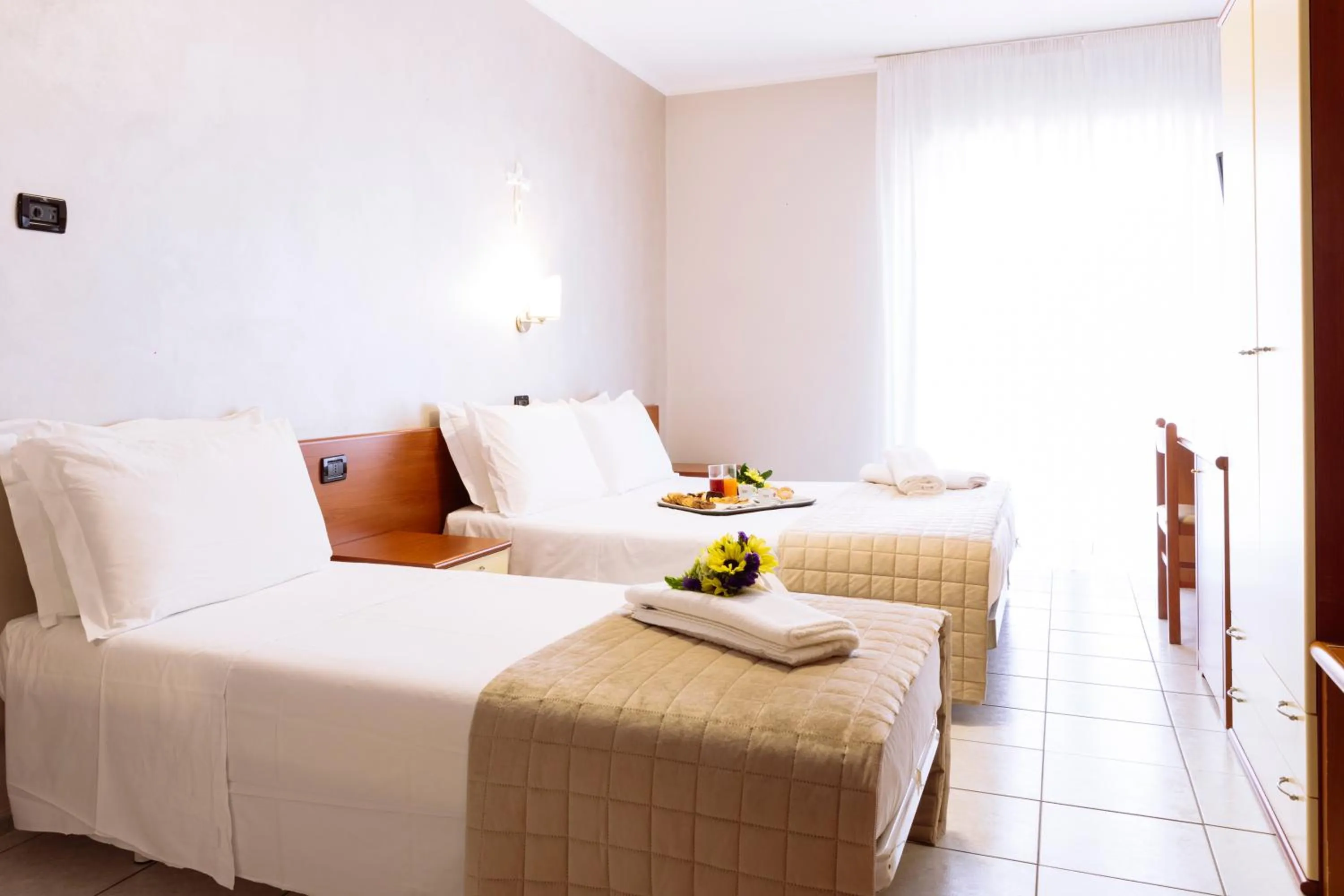 Bed in Hotel Leon - Ristorante Al Cavallino Rosso