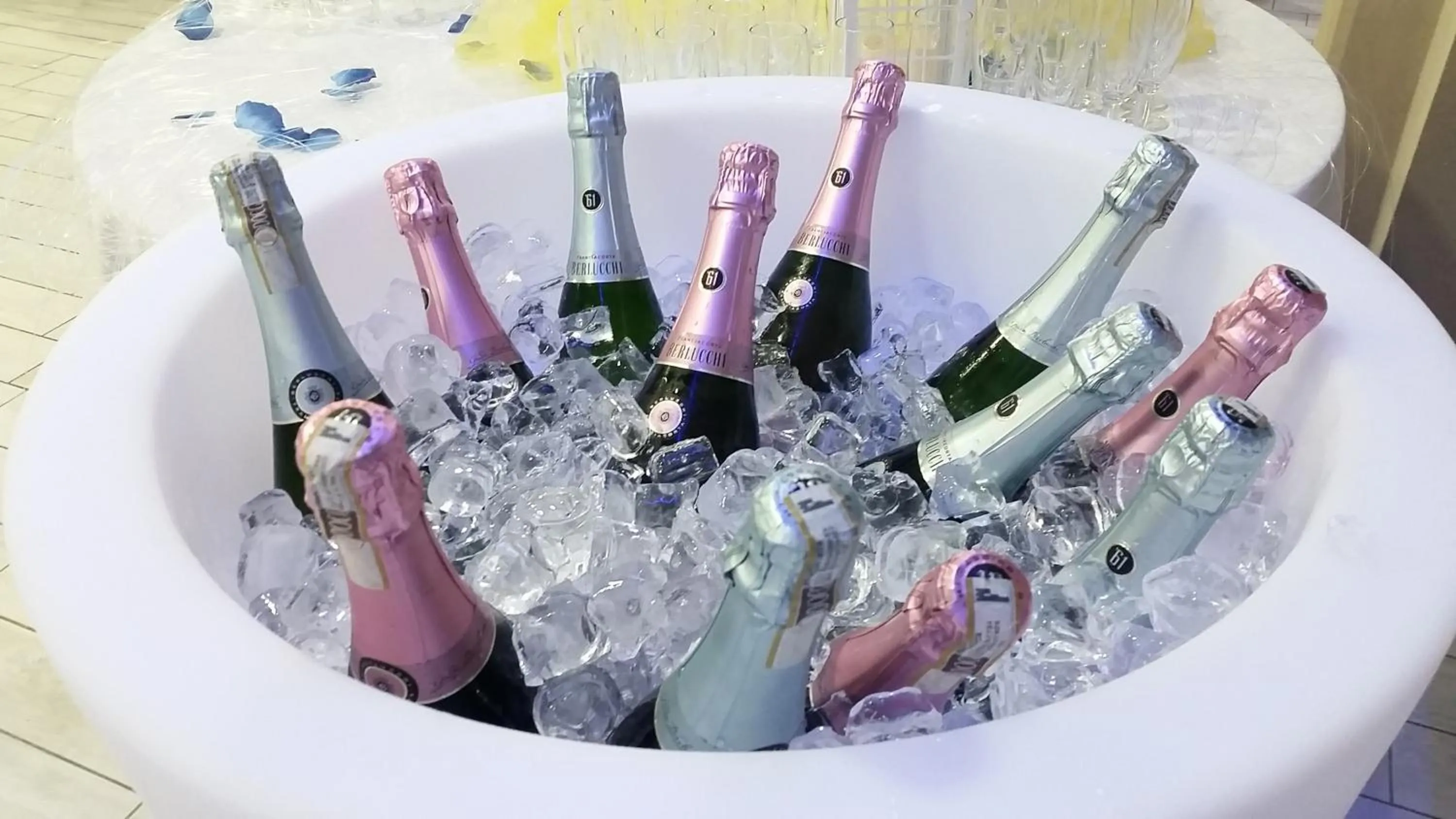 Food and drinks in Hotel Leon - Ristorante Al Cavallino Rosso