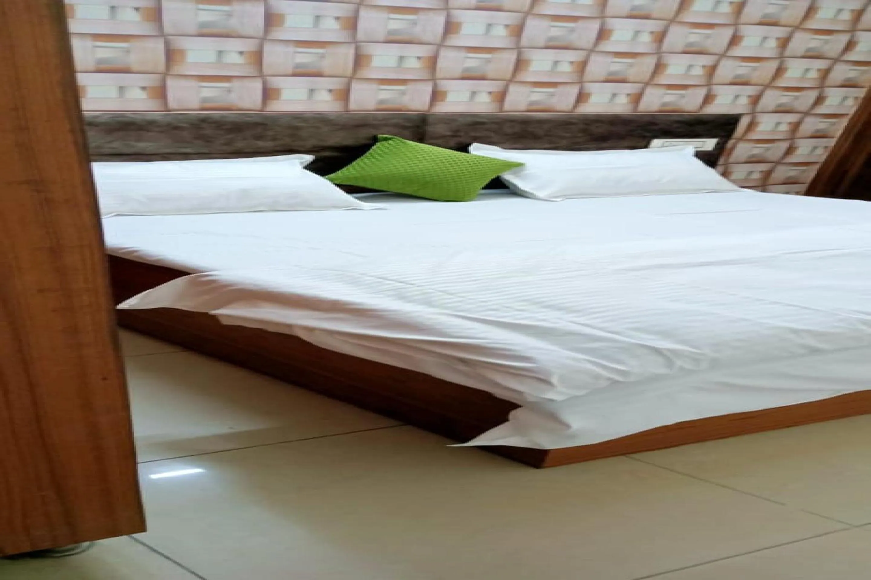 Bedroom in Hotel O Galaxy Stays