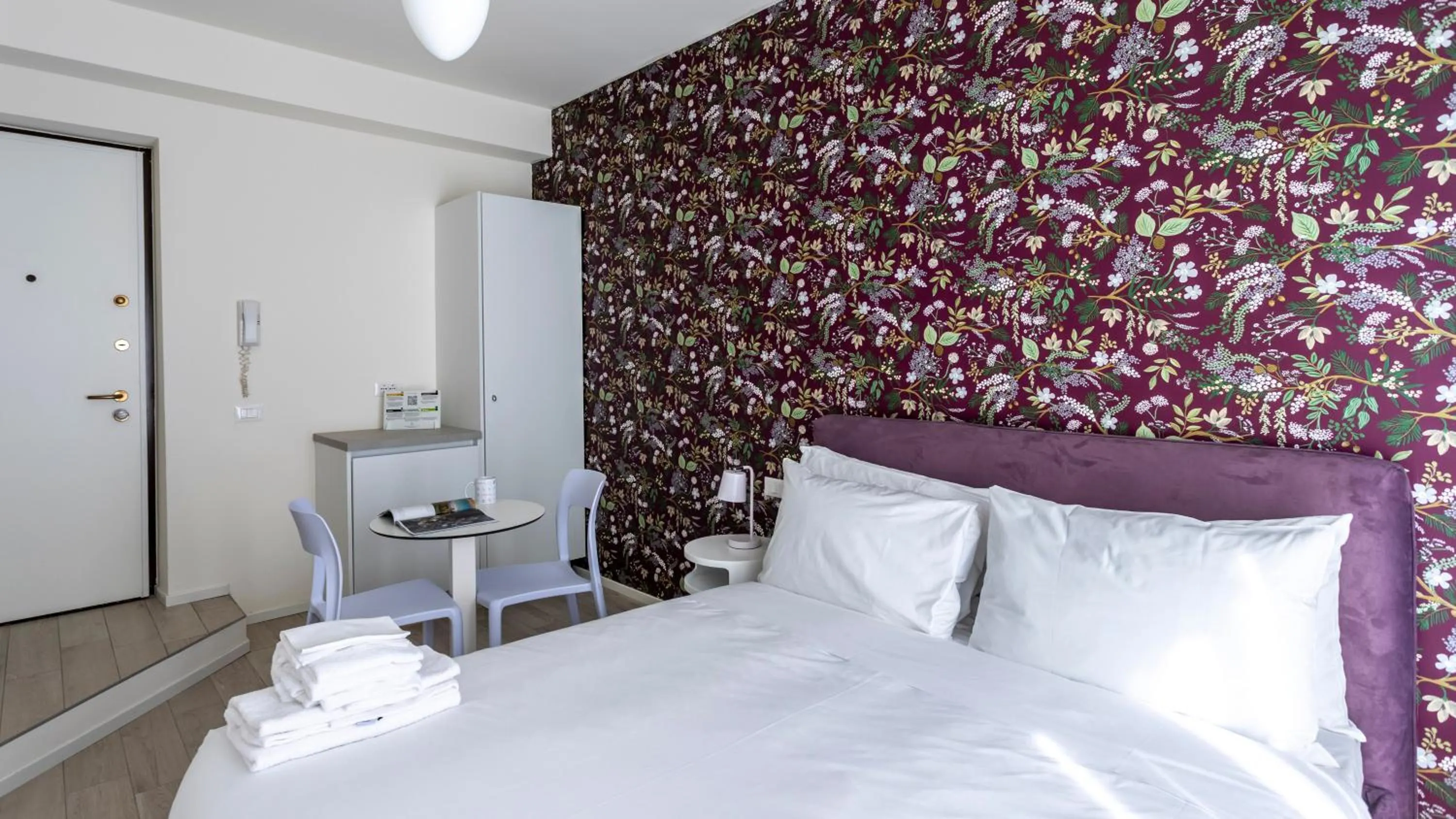 Bed in Italianway - The B Village Business