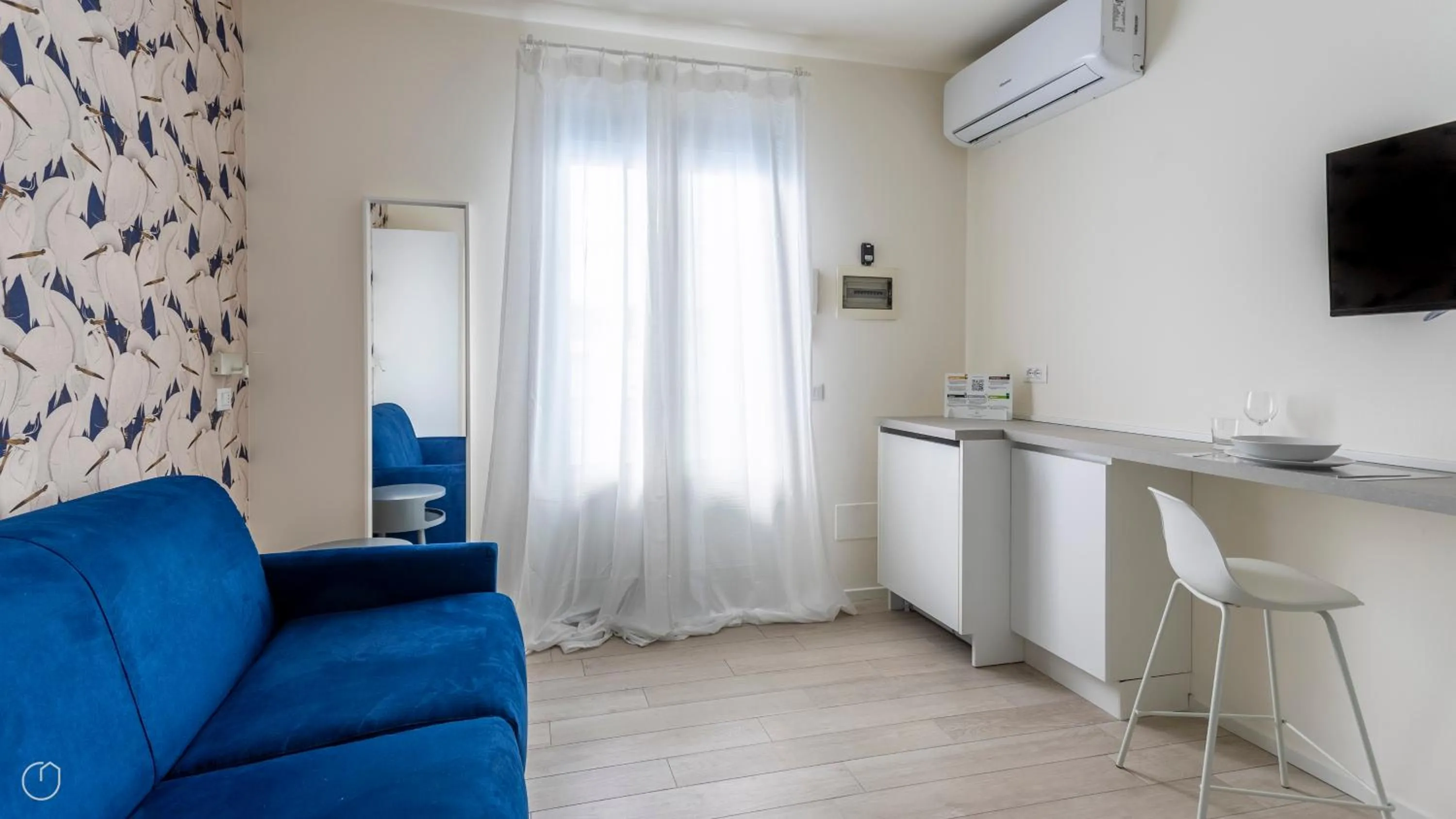 TV and multimedia in Italianway - The B Village Business