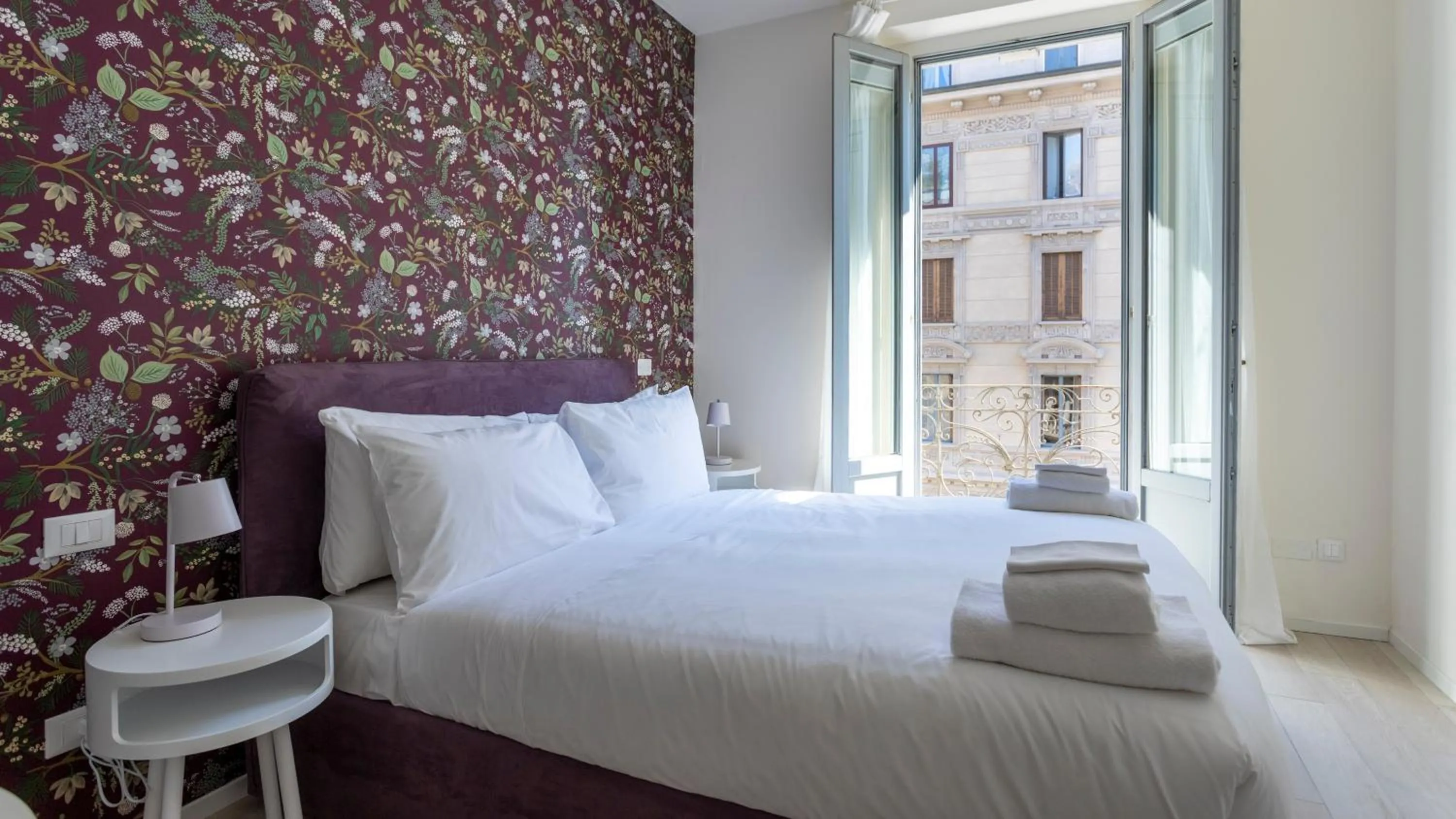 Bed in Italianway - The B Village Business