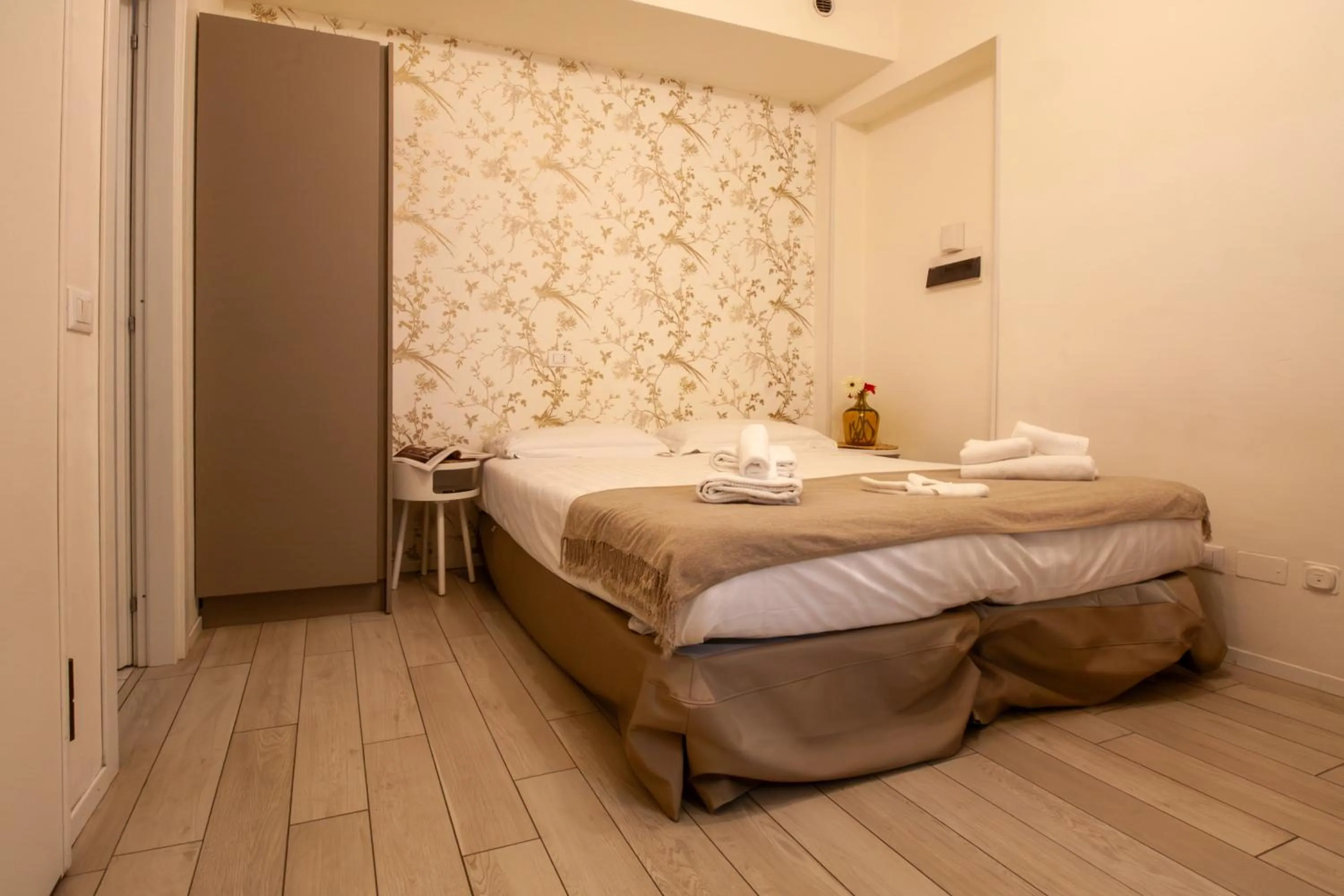 Bed in Italianway - The B Village Business