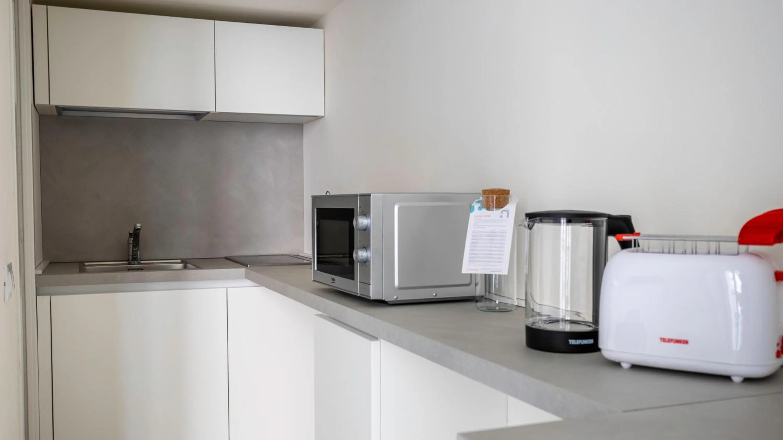 Italianway - The B Village Business