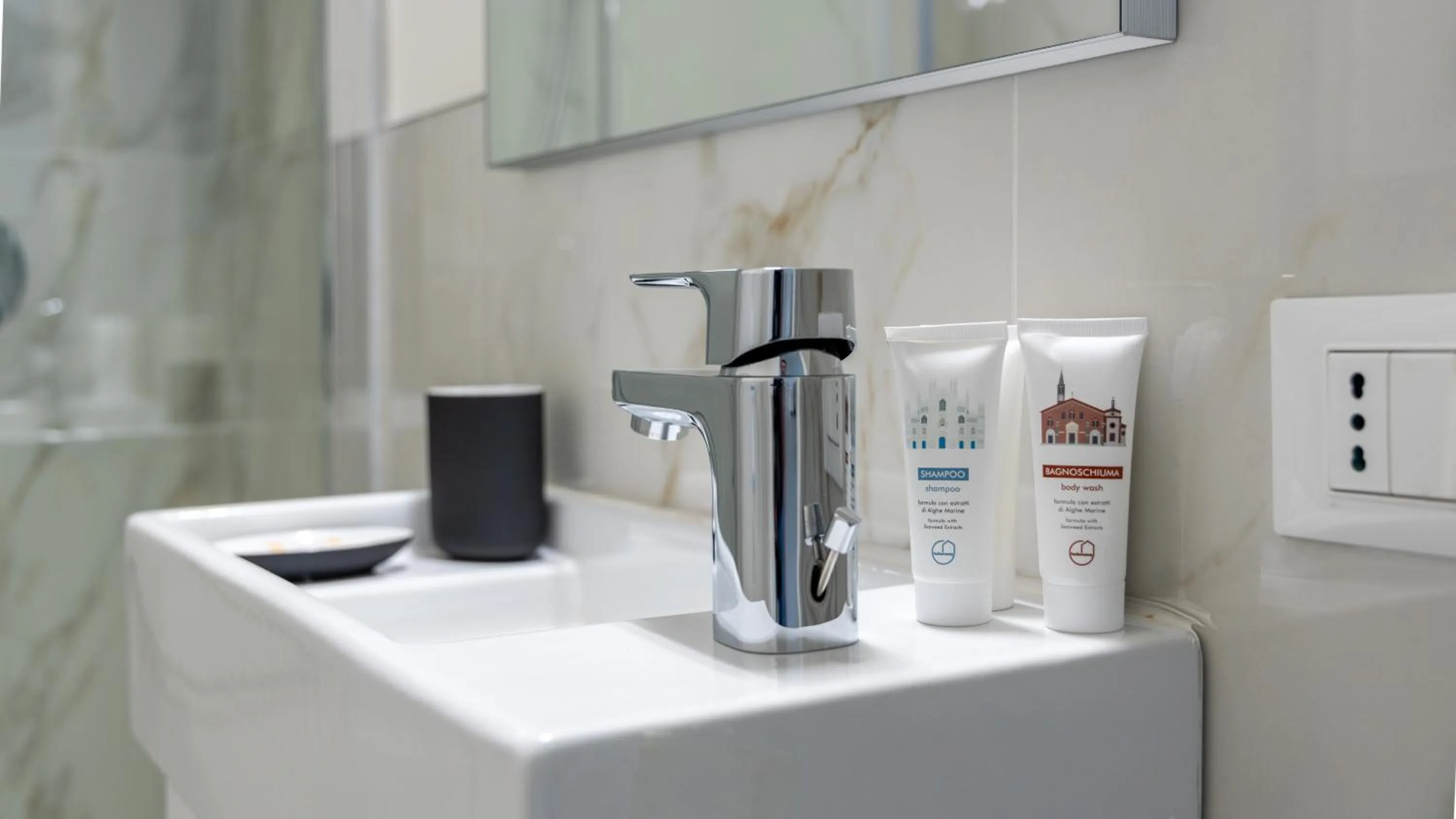 Italianway - The B Village Business