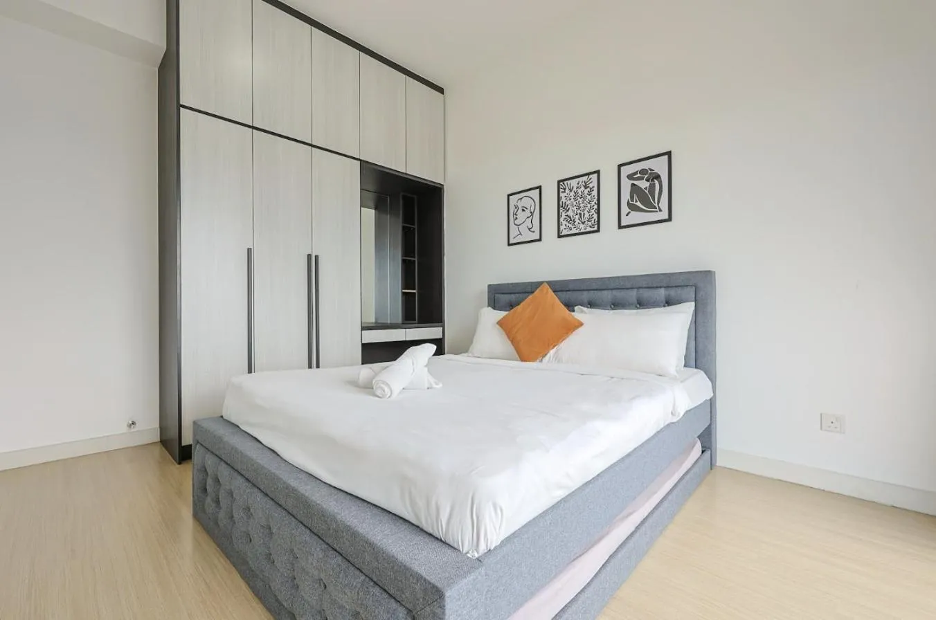 Greystone Continew Residensi