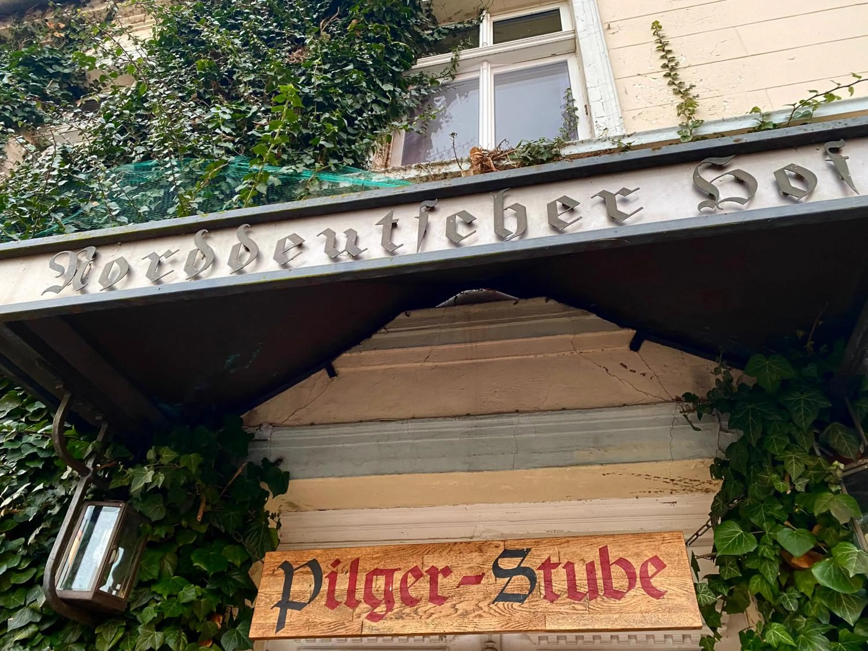 Property building in norddeutscher Hof - Kutscherstation