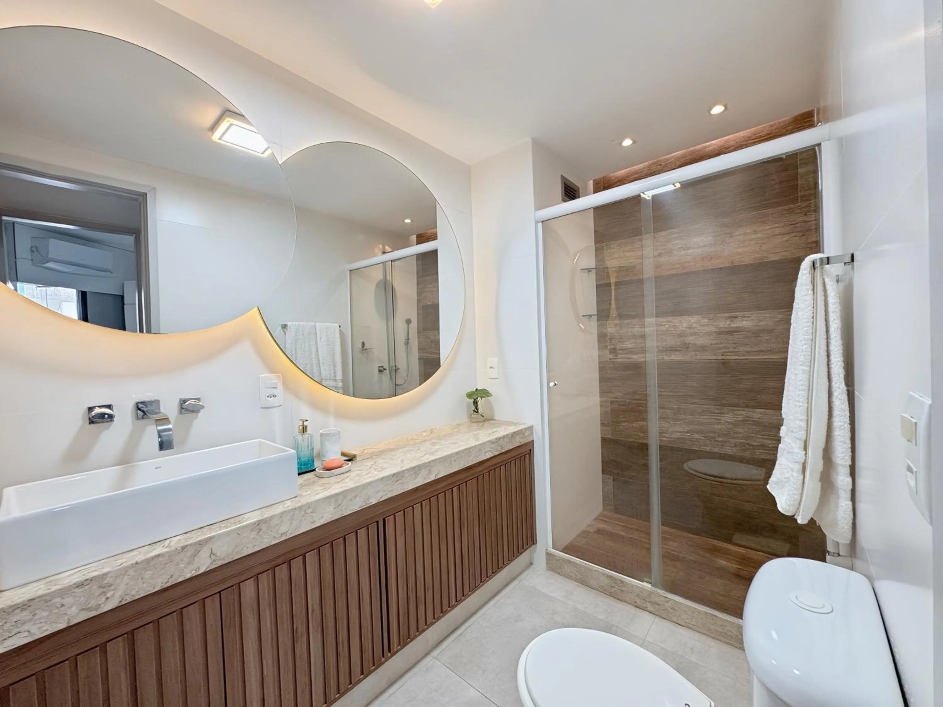 Shower in Rental Home Barra Palace Vista para o mar