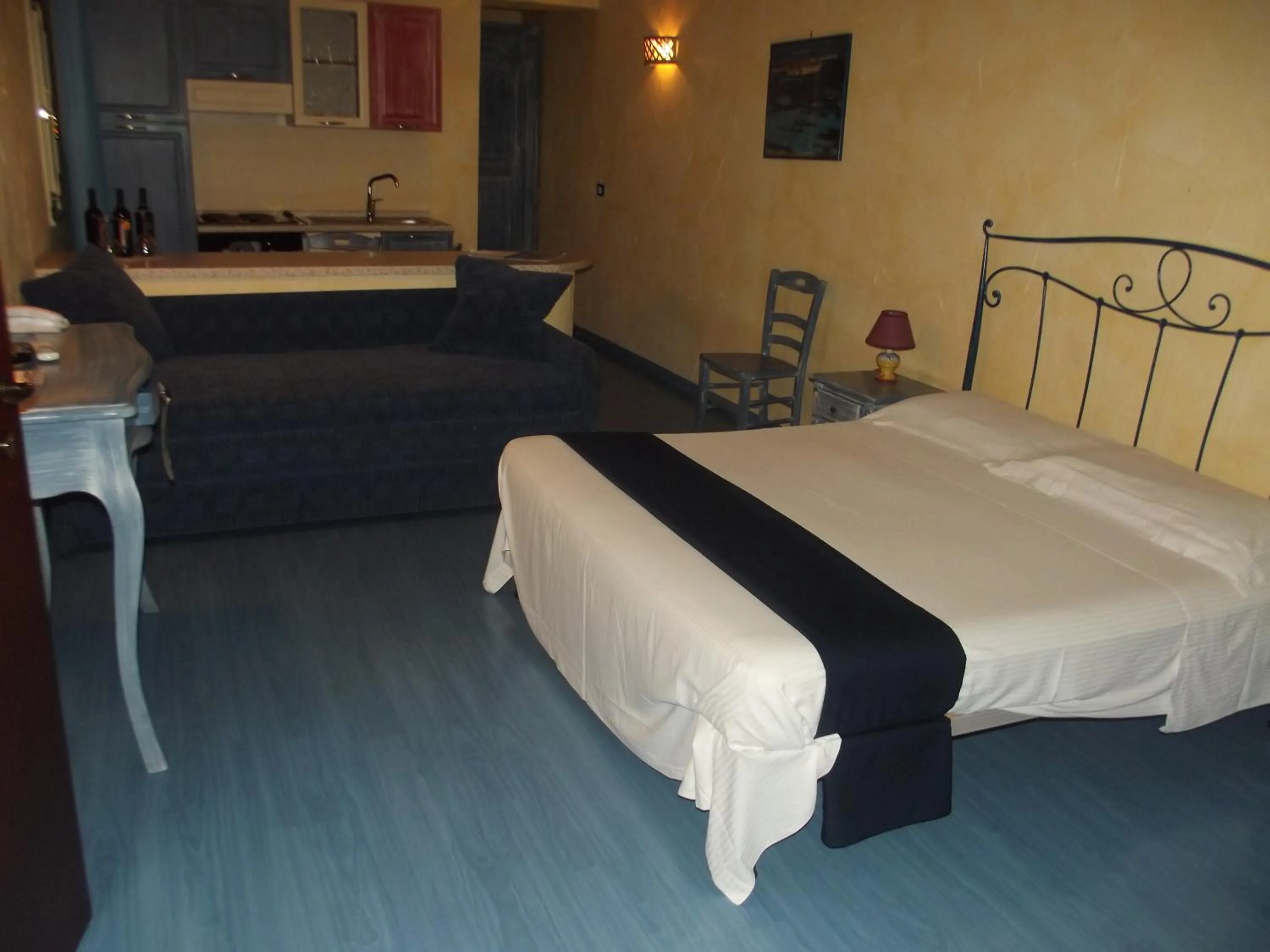 Photo of the whole room in Hotel Residence Le Chiavi Di San Francesco