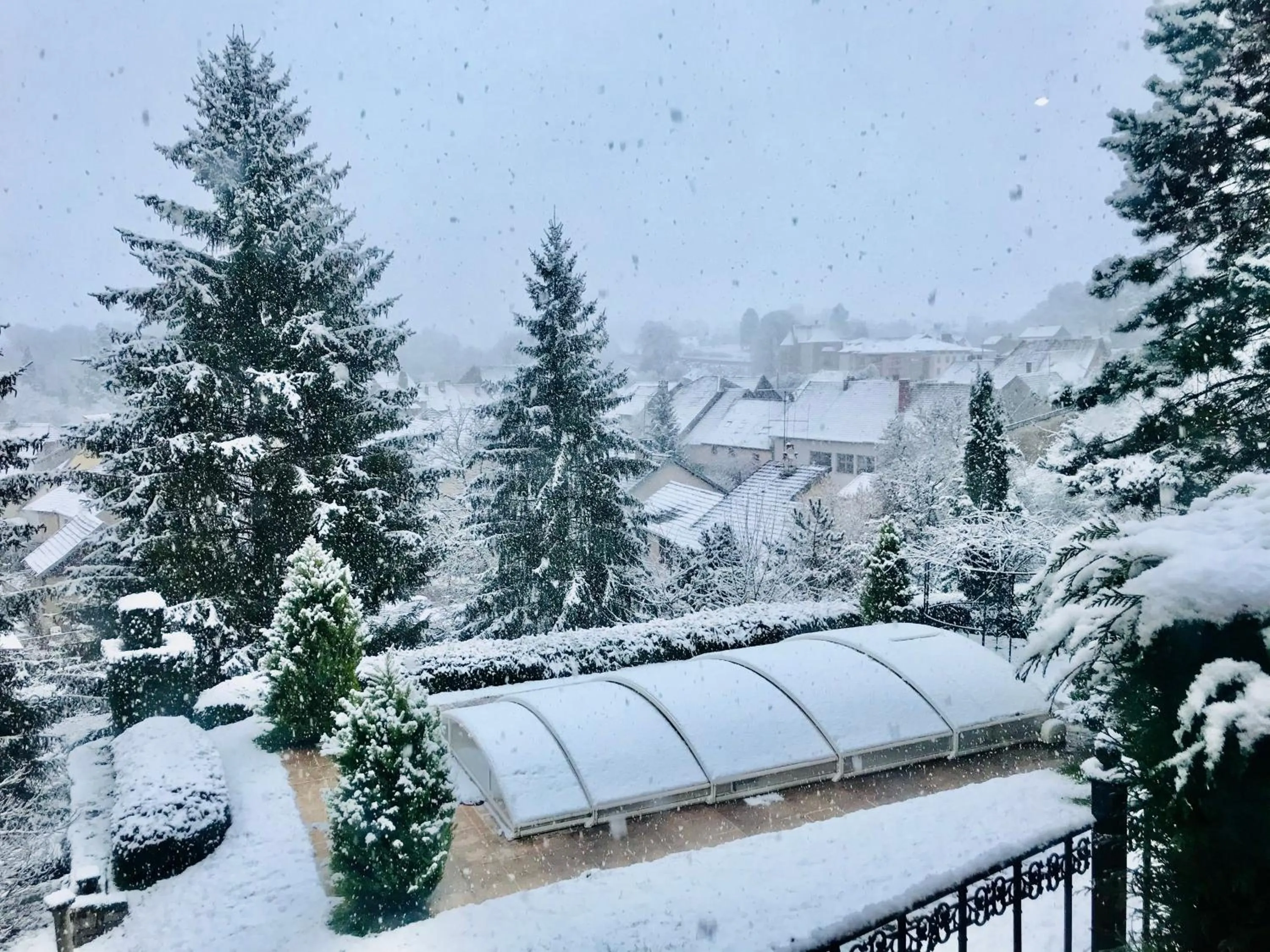 Winter in Manoir Saint-Pierre