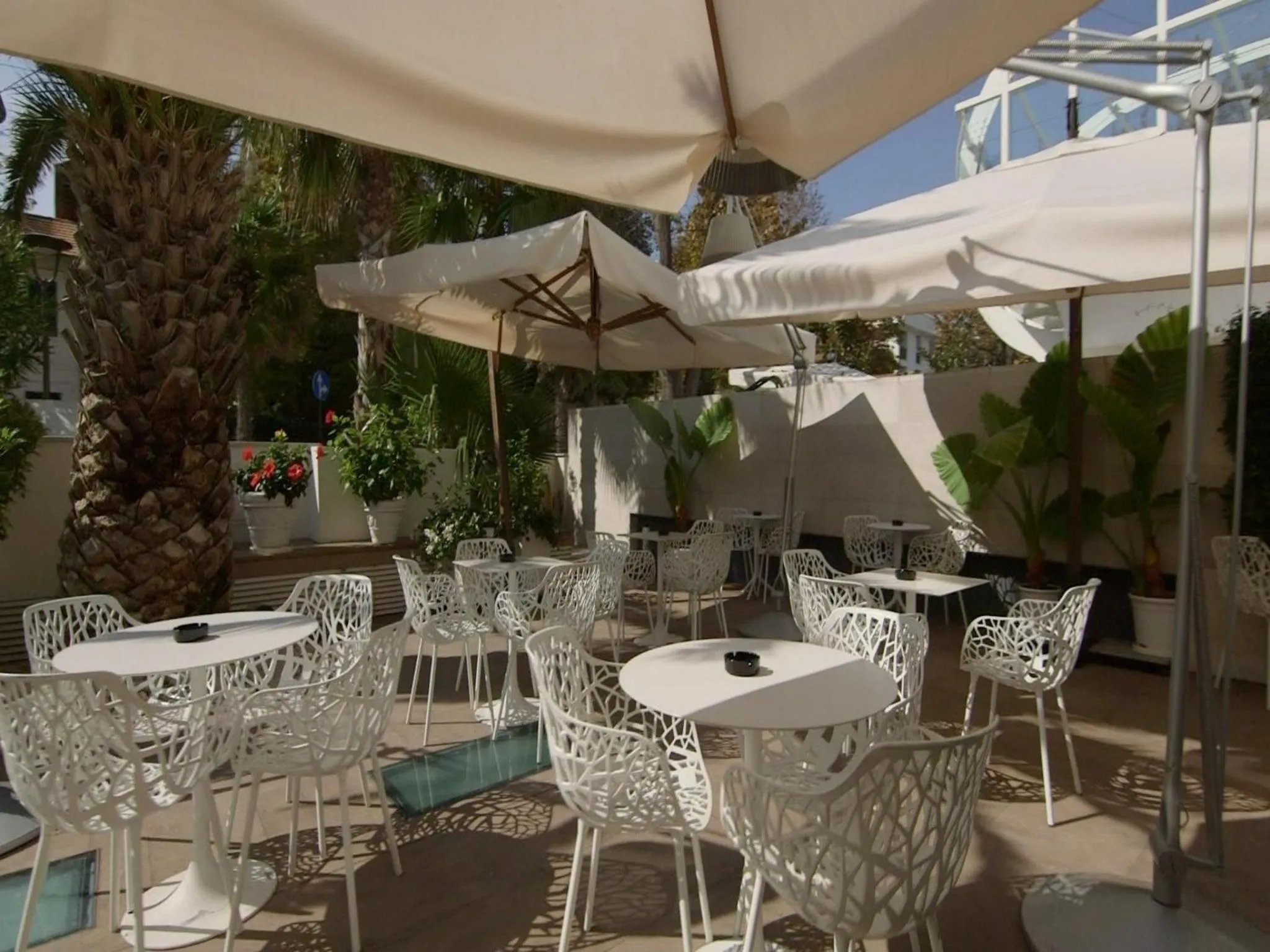 Patio in Hotel Select Suites & Spa - Apartments