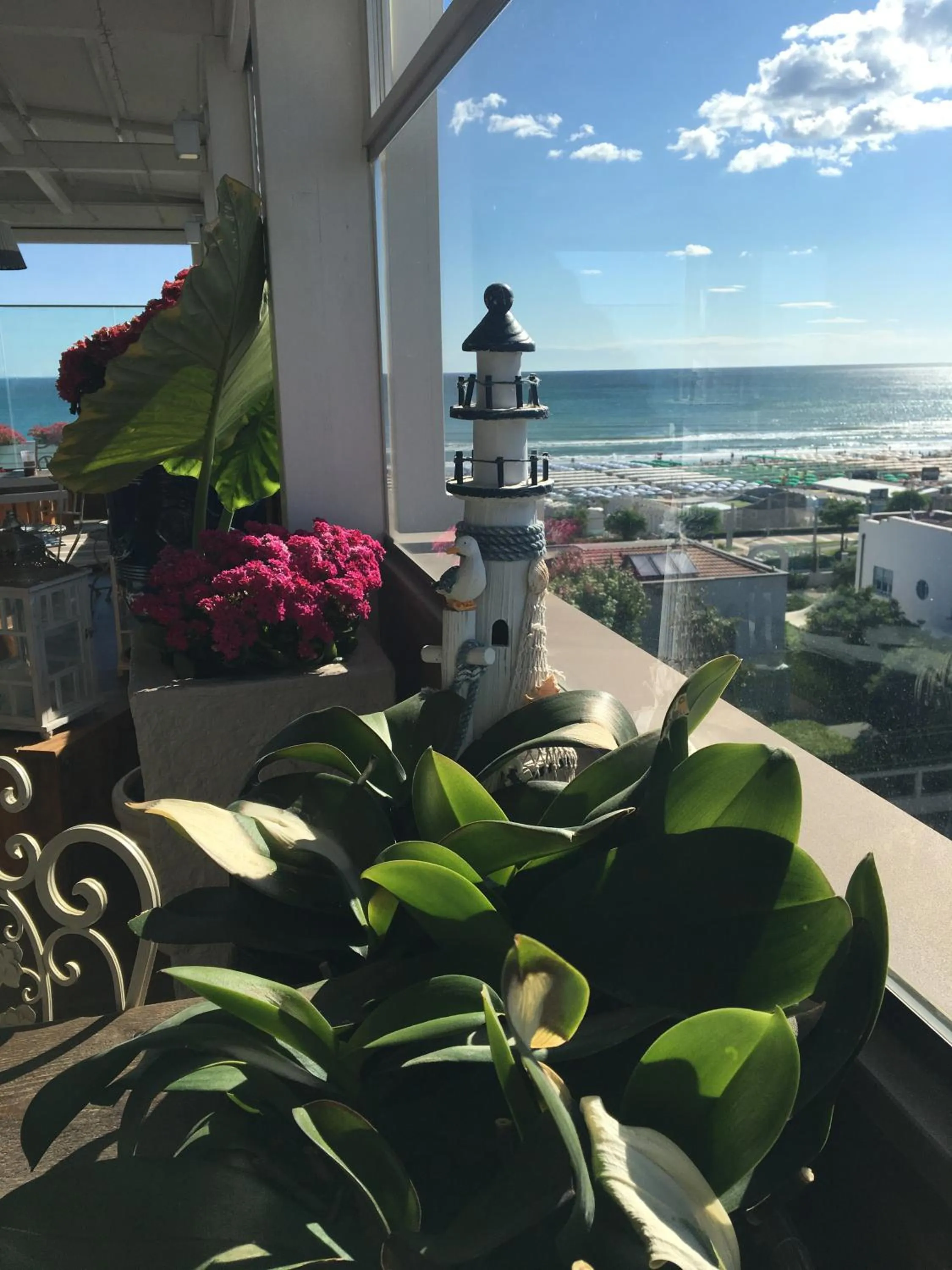 Sea view in Hotel Select Suites & Spa - Apartments