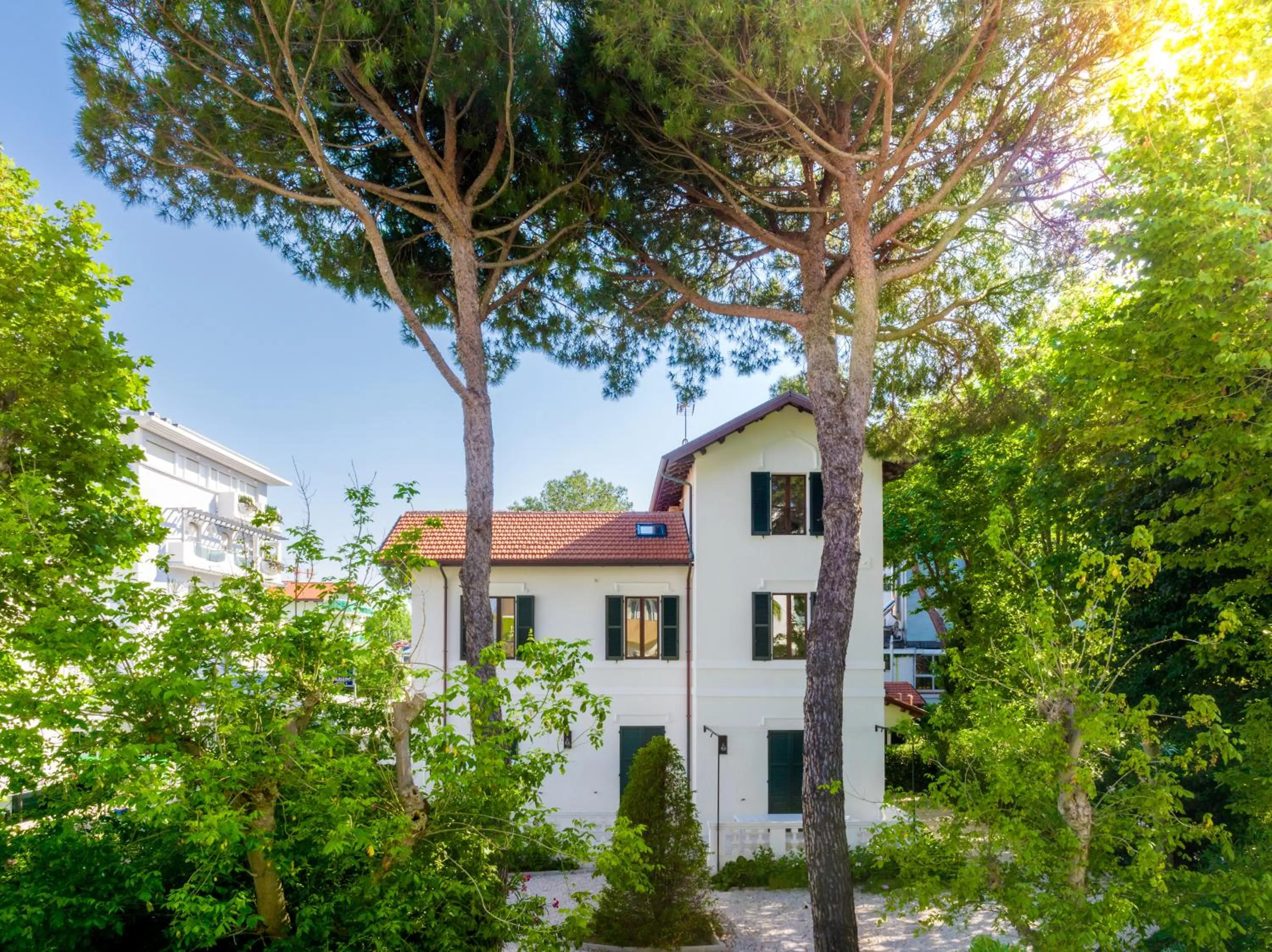 Property building in Hotel Select Suites & Spa - Apartments