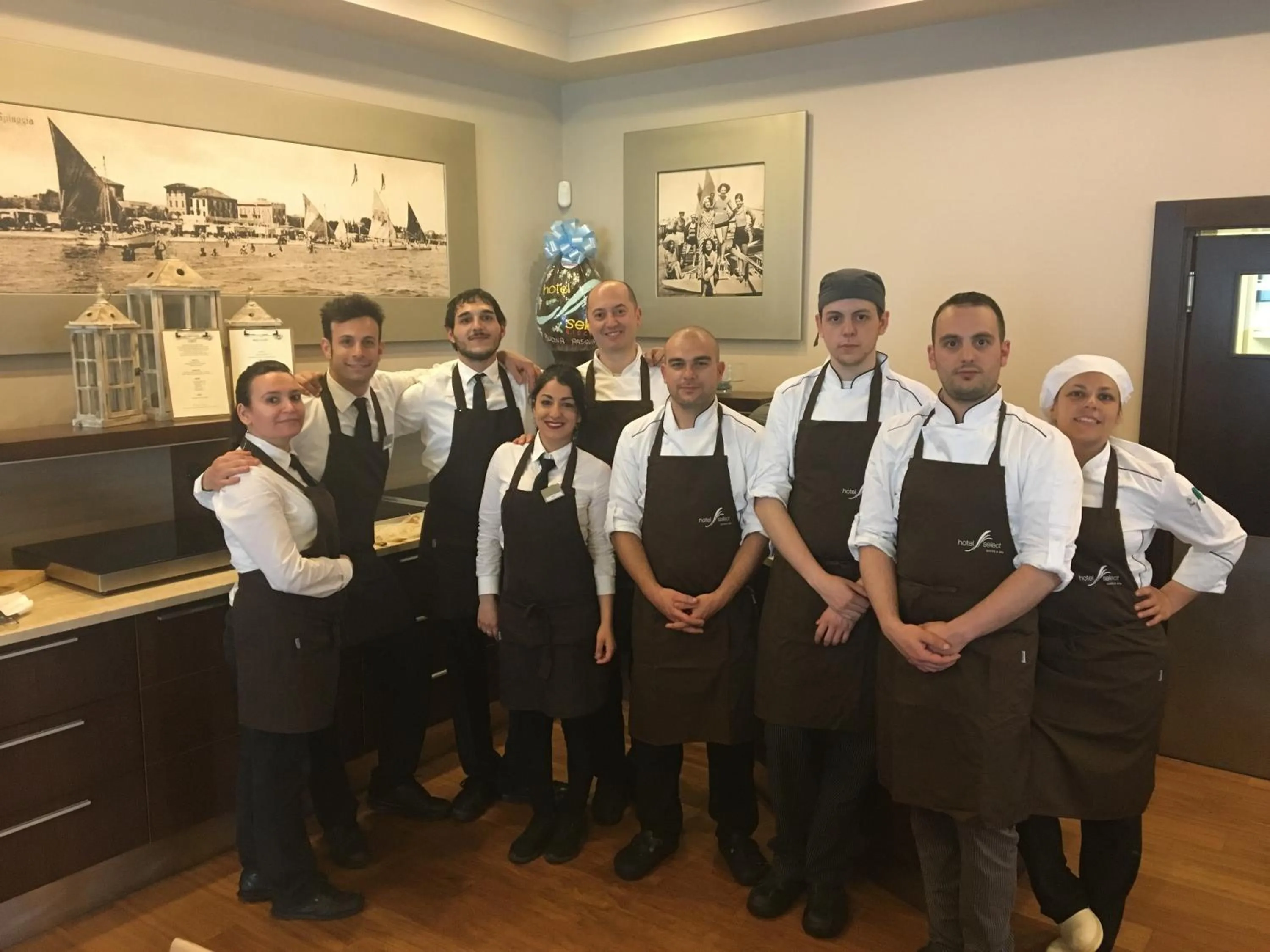 Staff in Hotel Select Suites & Spa - Apartments