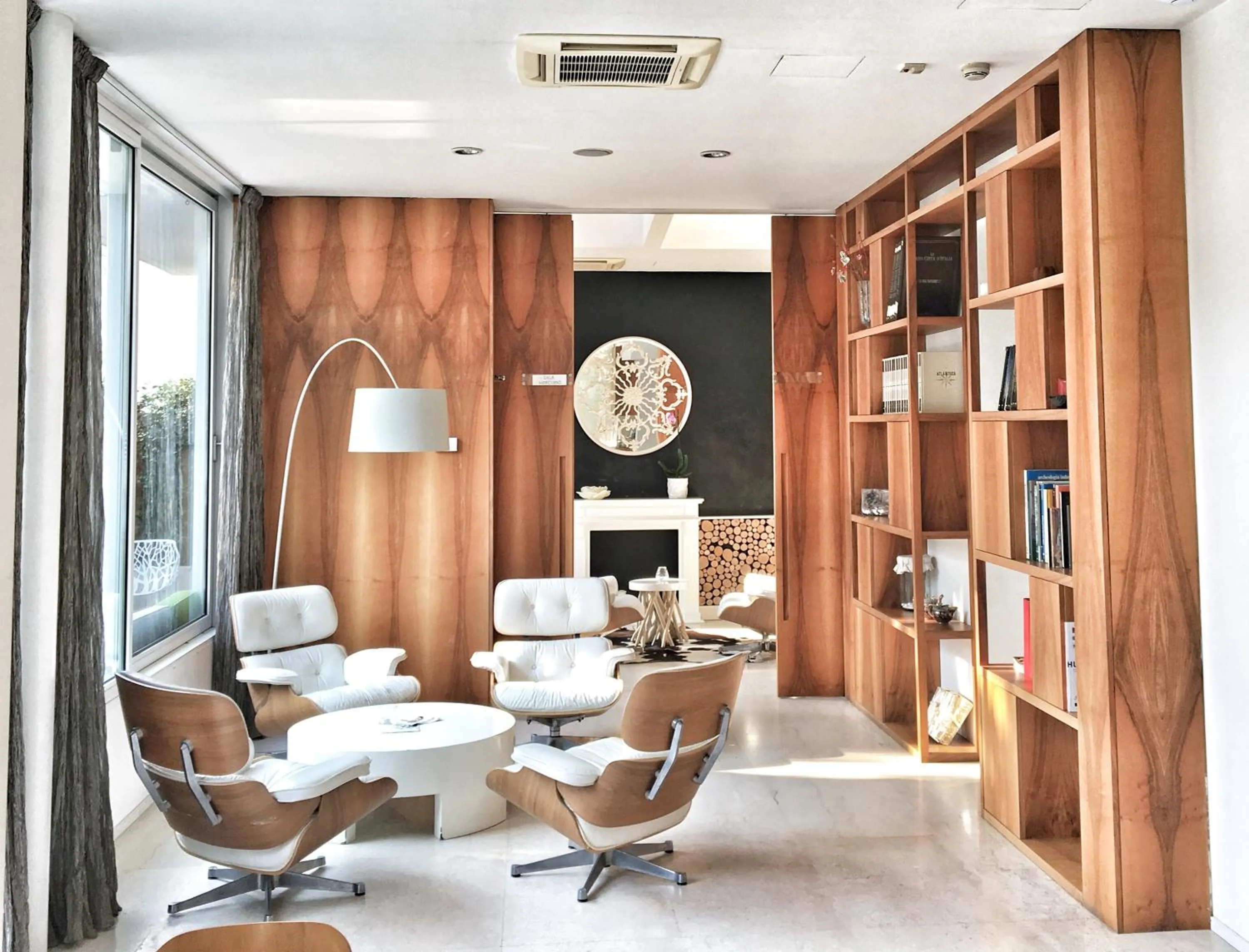 Day in Hotel Select Suites & Spa - Apartments